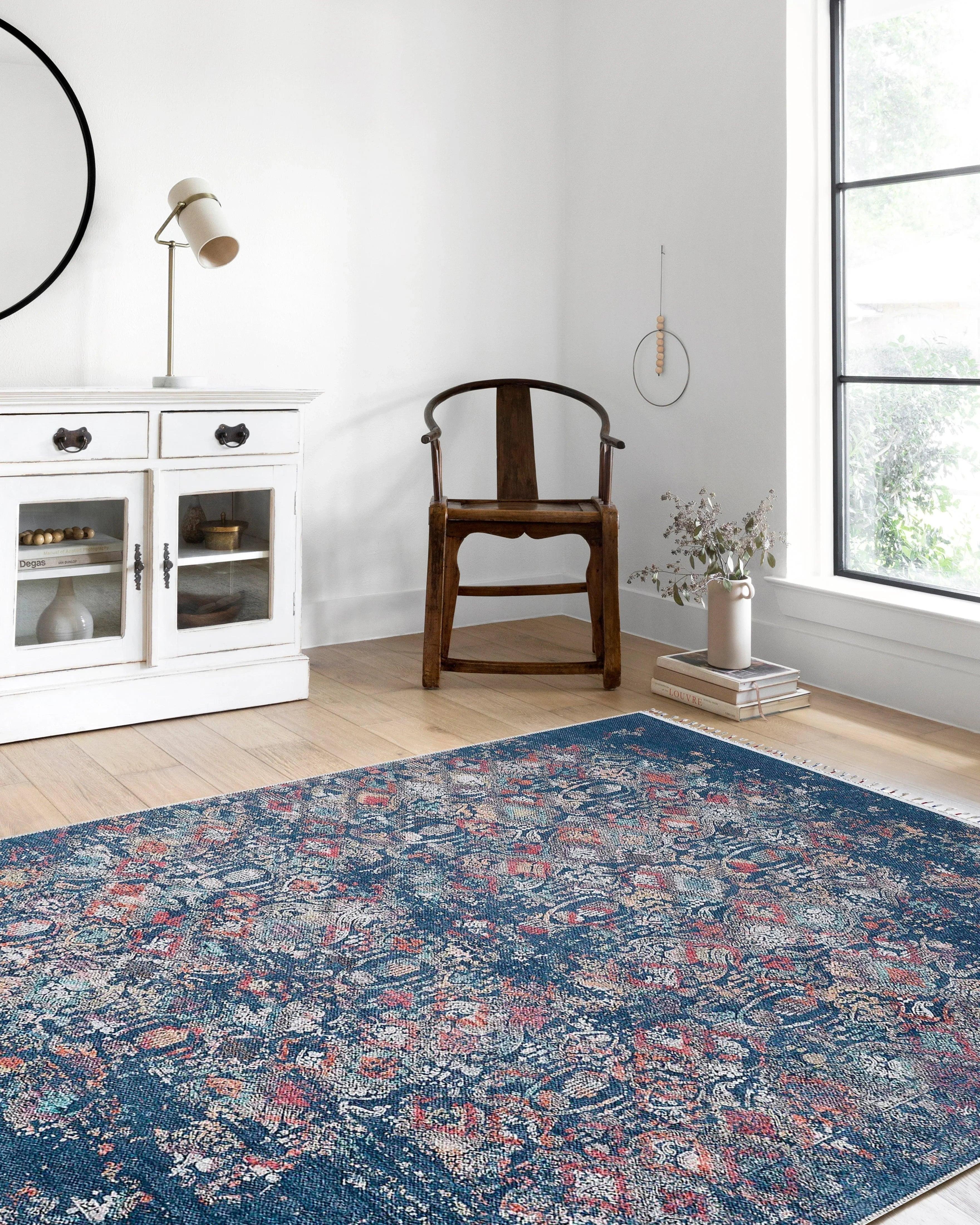 Çiçek Desenli Halılar: Zarif ve Romantik Bir Atmosfer - Pera Halı