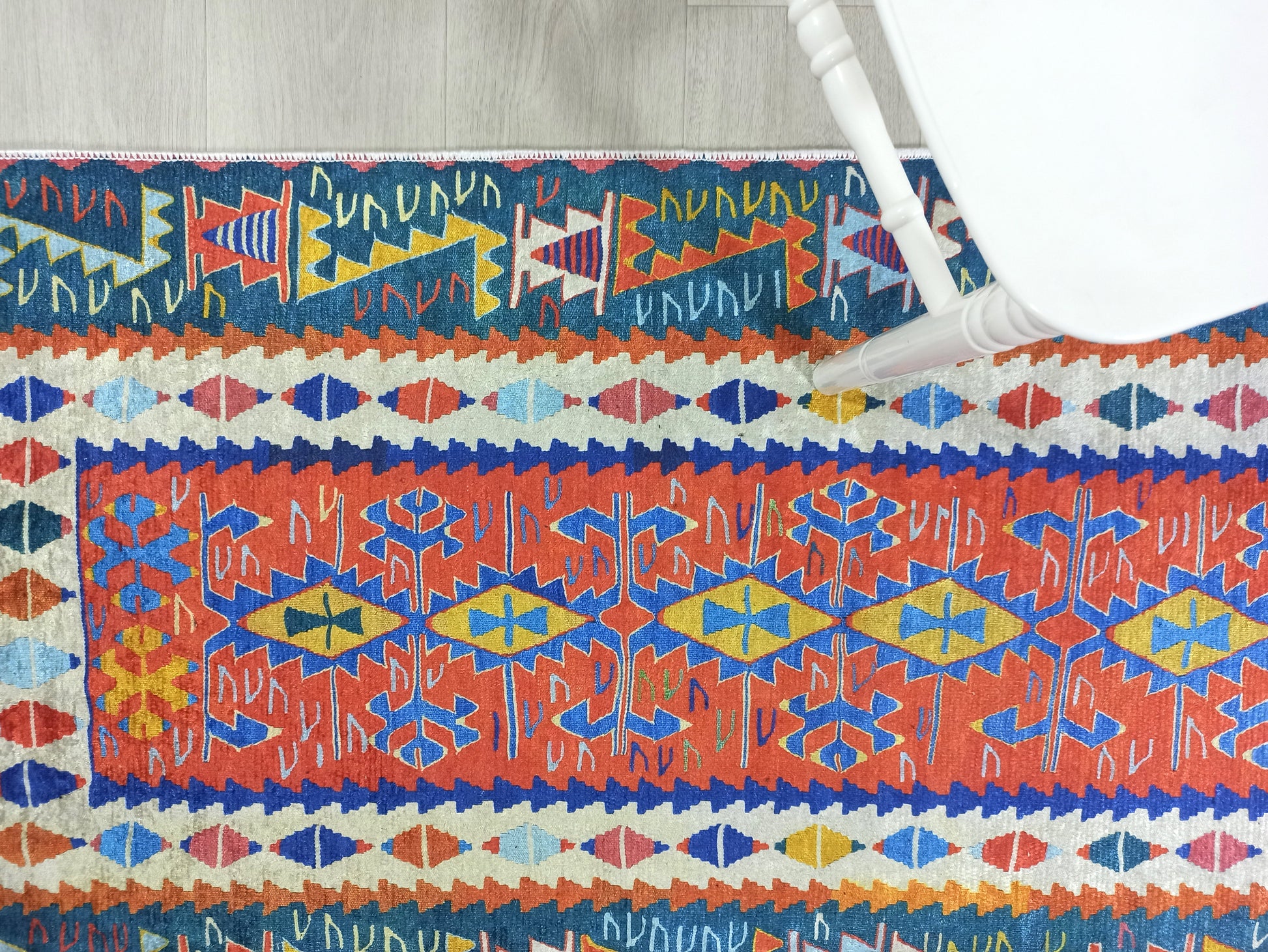 Kilim Tarzı Çok Renkli Modern Çizgili Halı - Pera Halı