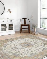 Çiçek Desenli Geleneksel Sarı Vintage Halı