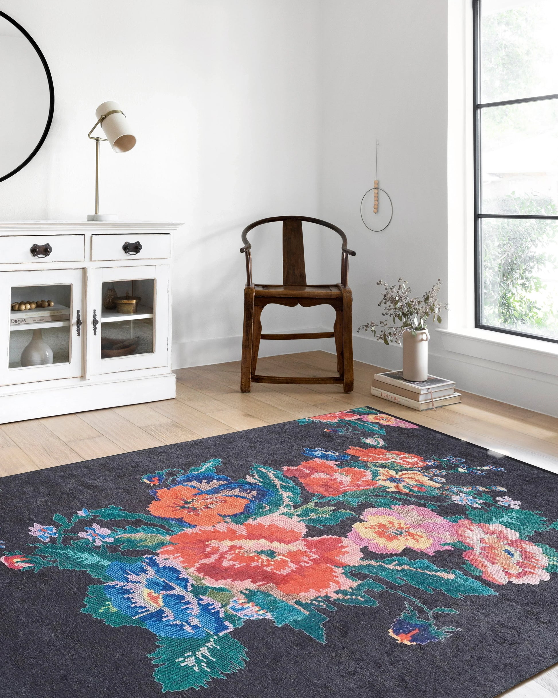 Karabağ Gül Desenli Siyah Halı