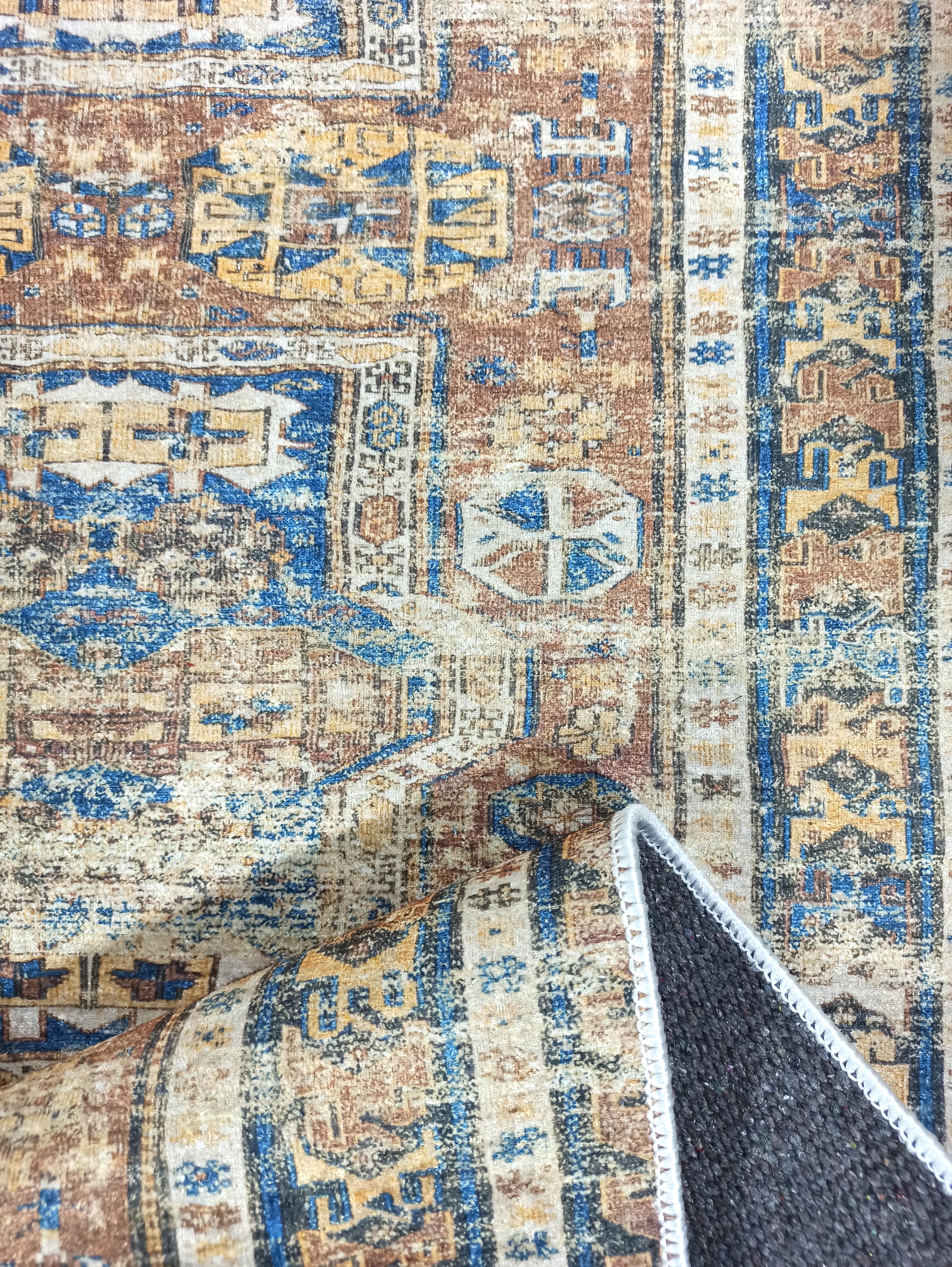 Bohem Mavi Bej Otantik Halı