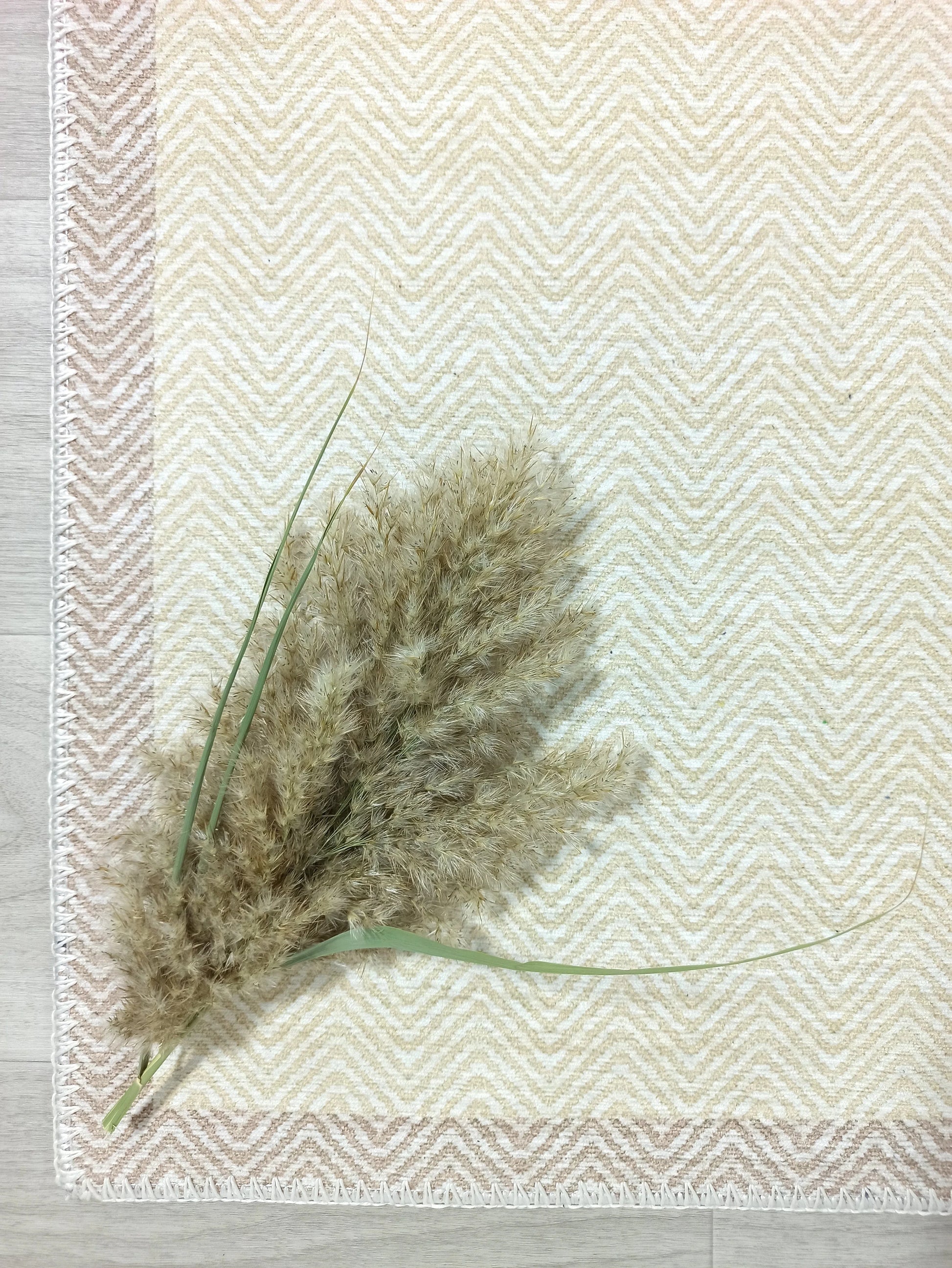 İskandinav Modern Bej Halı