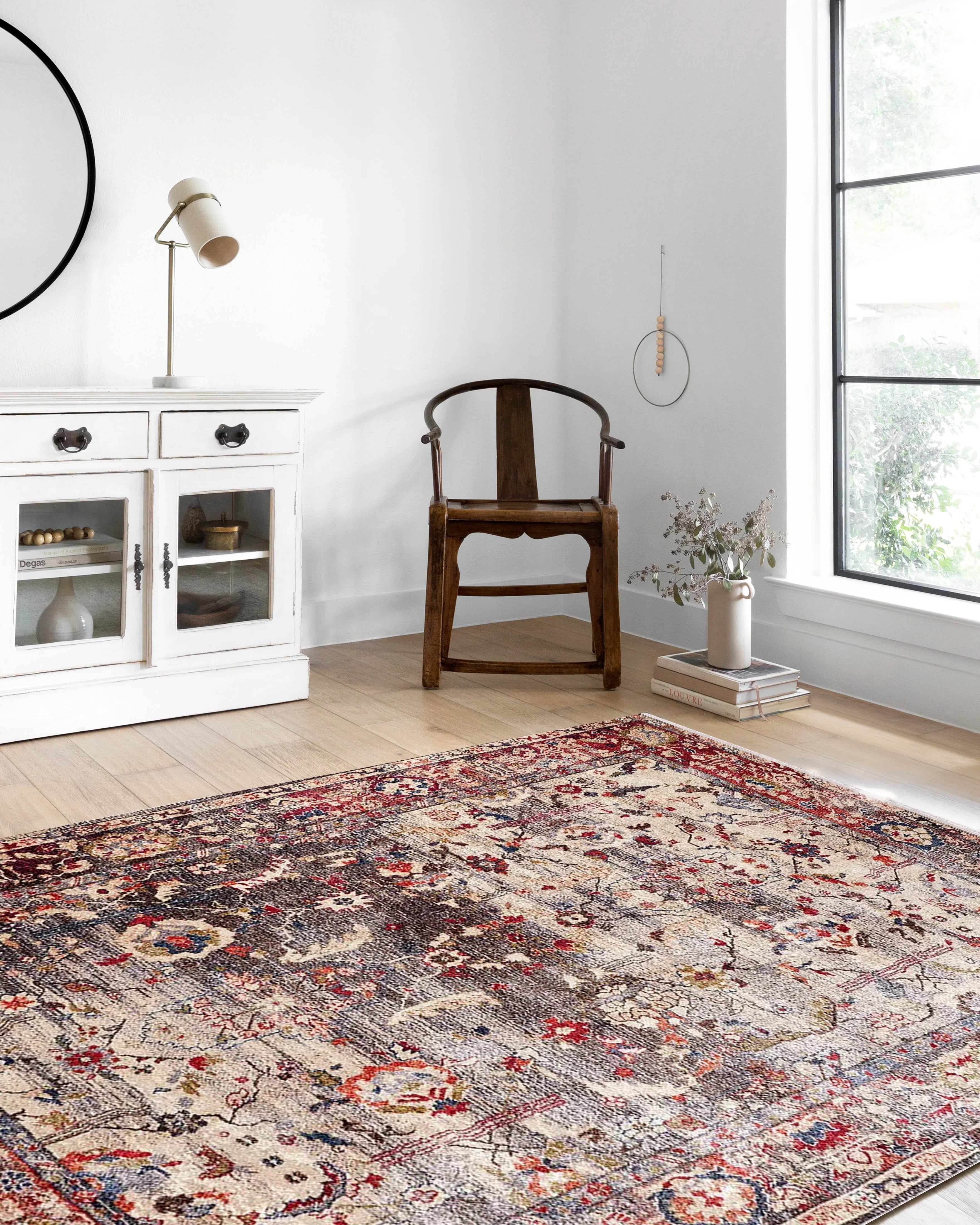 Sıcak Tonlu Bej Kırmızı Uşak Desenli Halı