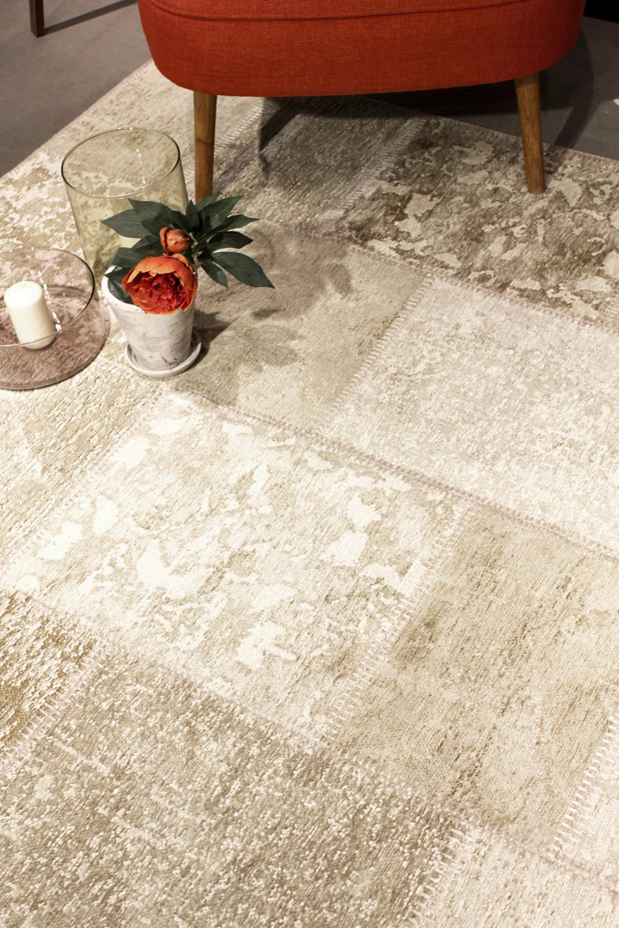 Eskitme Patchwork Bej Halı