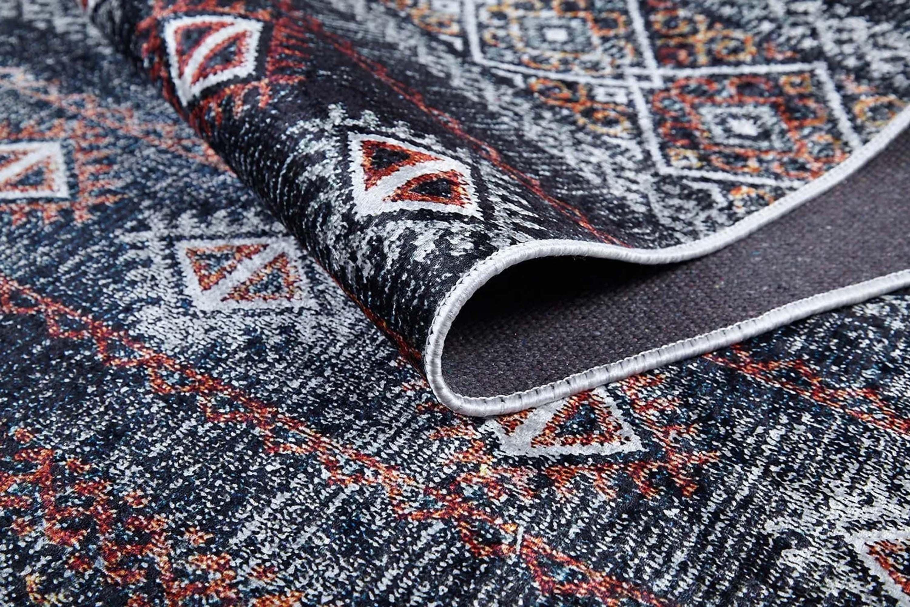 Etnik Desenli Bej Anadolu Halı