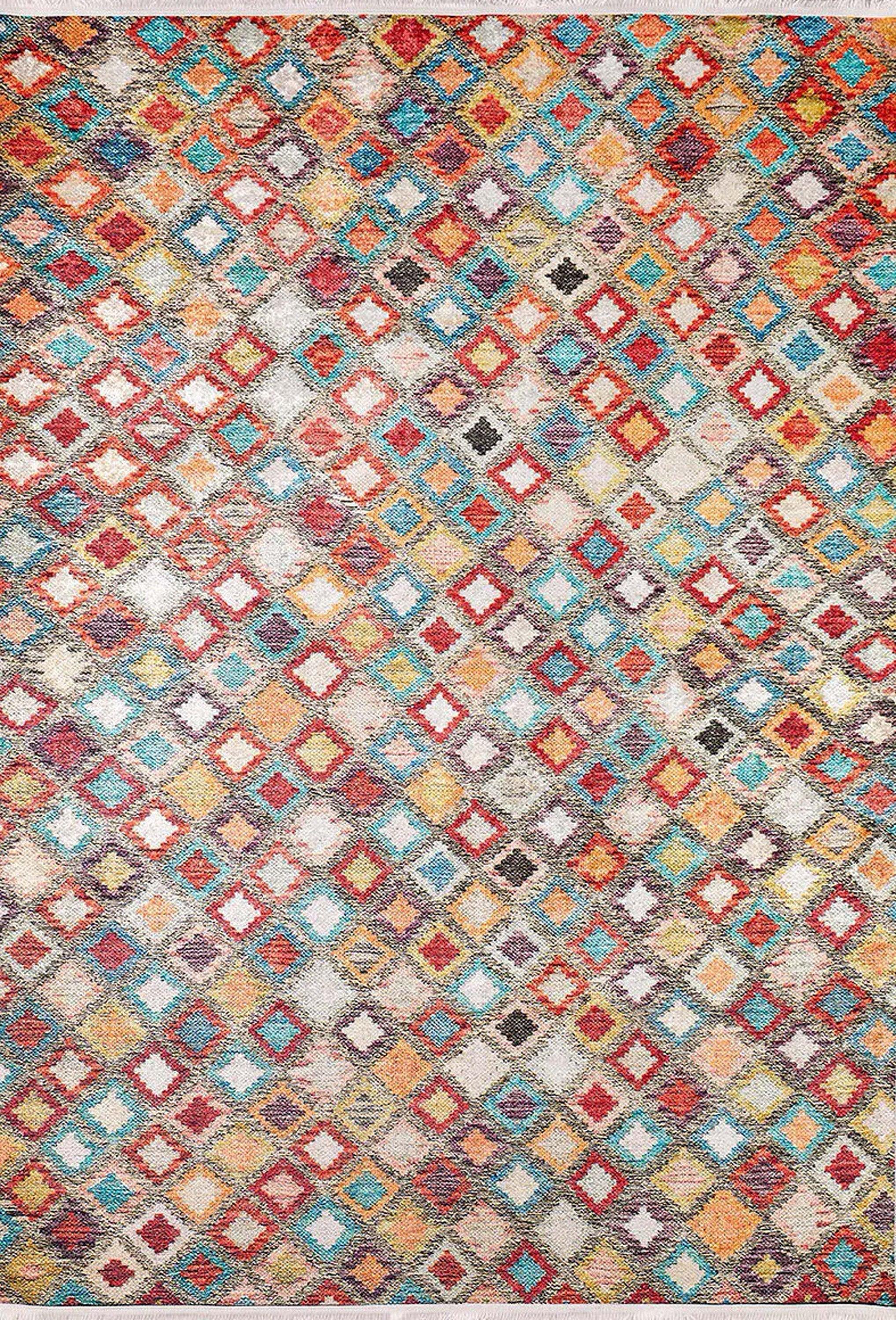 Renkli Kare Desenli Anadolu Kilim Halı