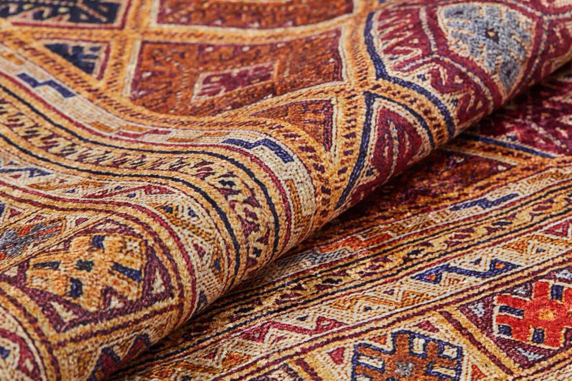 Soluk Turuncu Bej Geometrik Desenli Anadolu Kilim Halı
