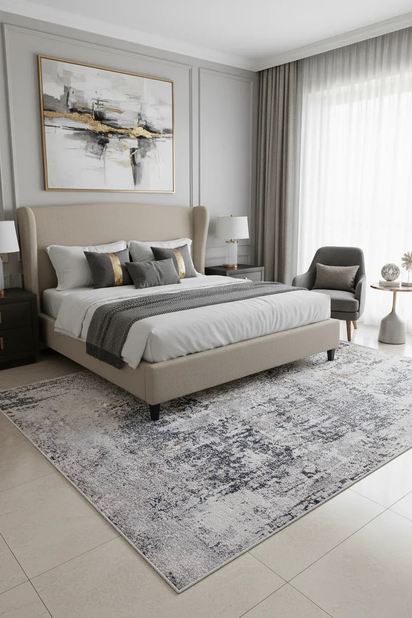 Beyaz ve Bej Zemin Üzerine Lacivert ve Kahve Modern Soyut Sanat Halısı