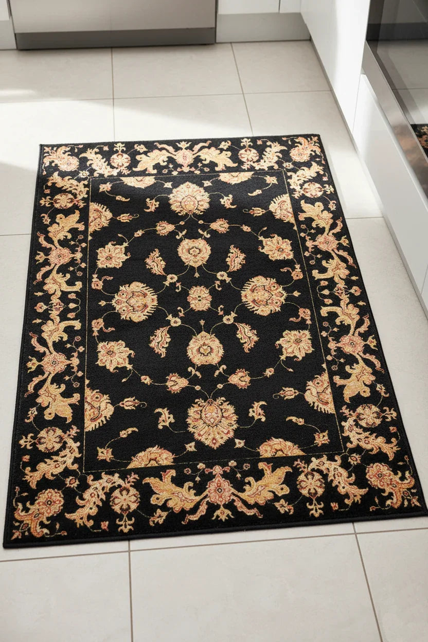 Karabağ Azerbaycan Siyah Halı