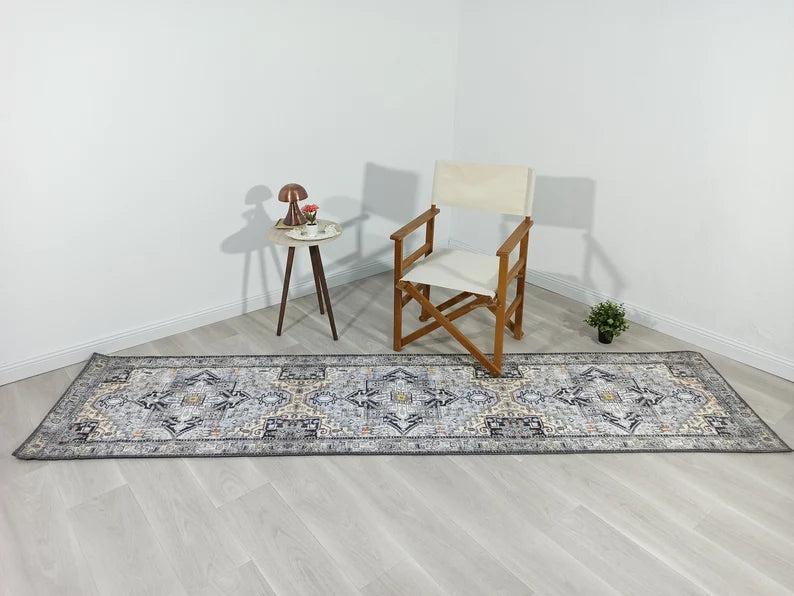 Gri Geometrik Desenli Vintage Halı