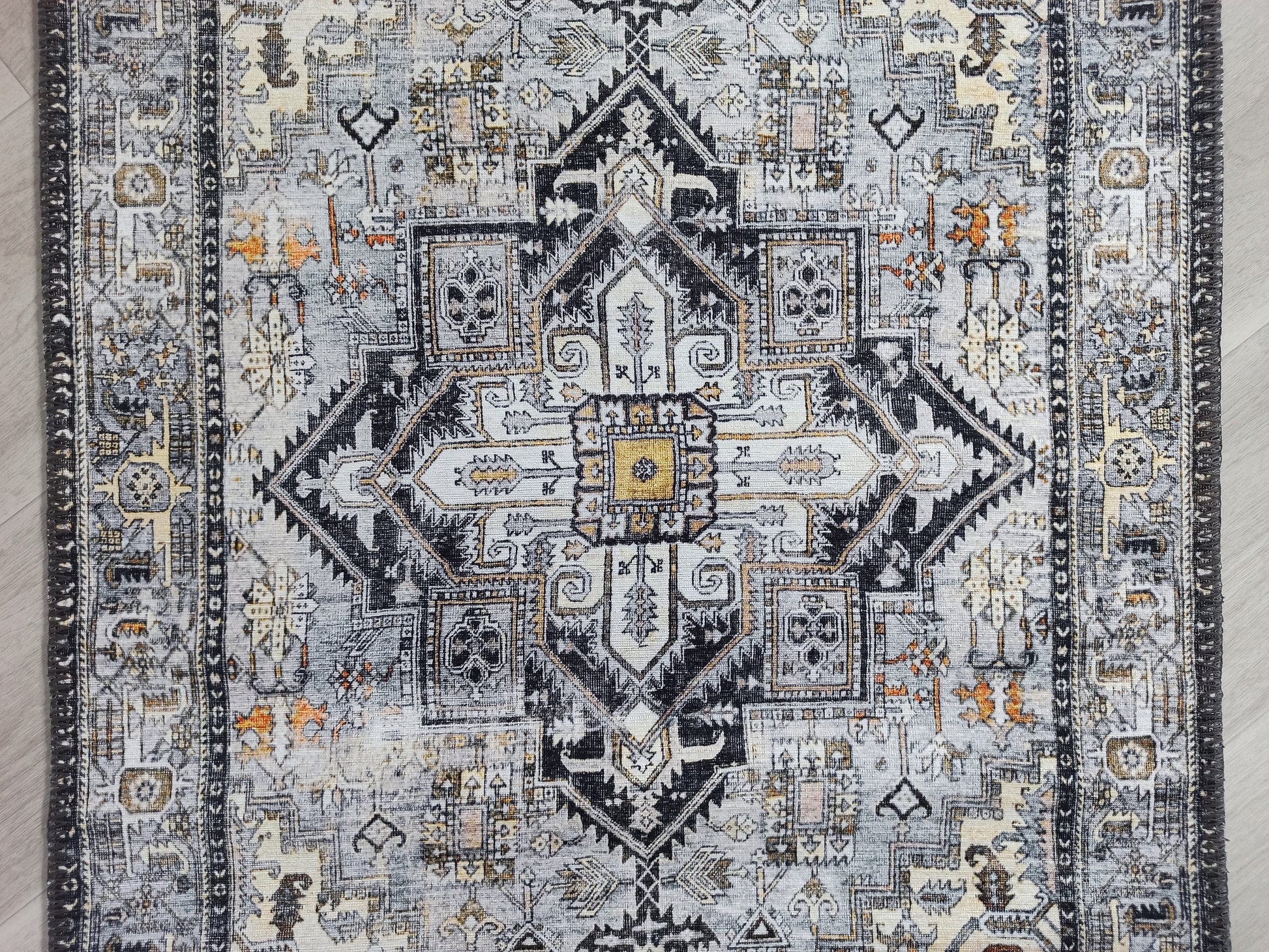 Gri Geometrik Desenli Vintage Halı - Pera Halı