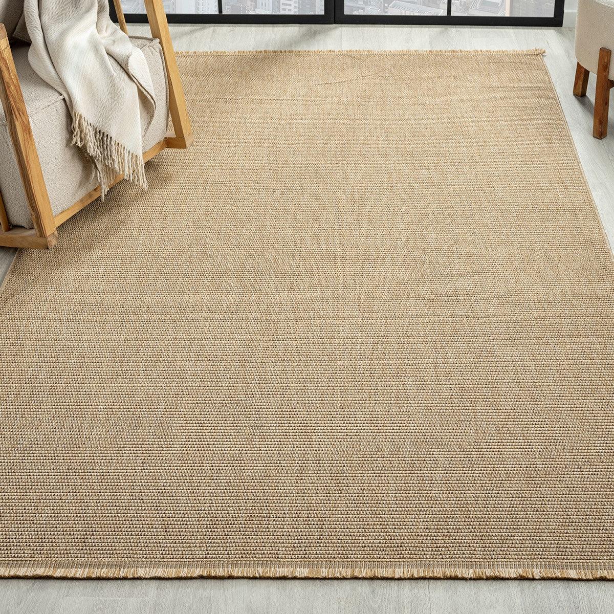 Moderner Teppich in dunkelbeiger Jute-Bast-Optik