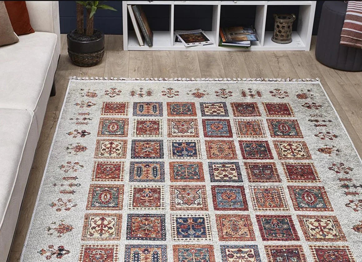 Krem Renkli Patchwork Desenli Vintage Kilim Halı