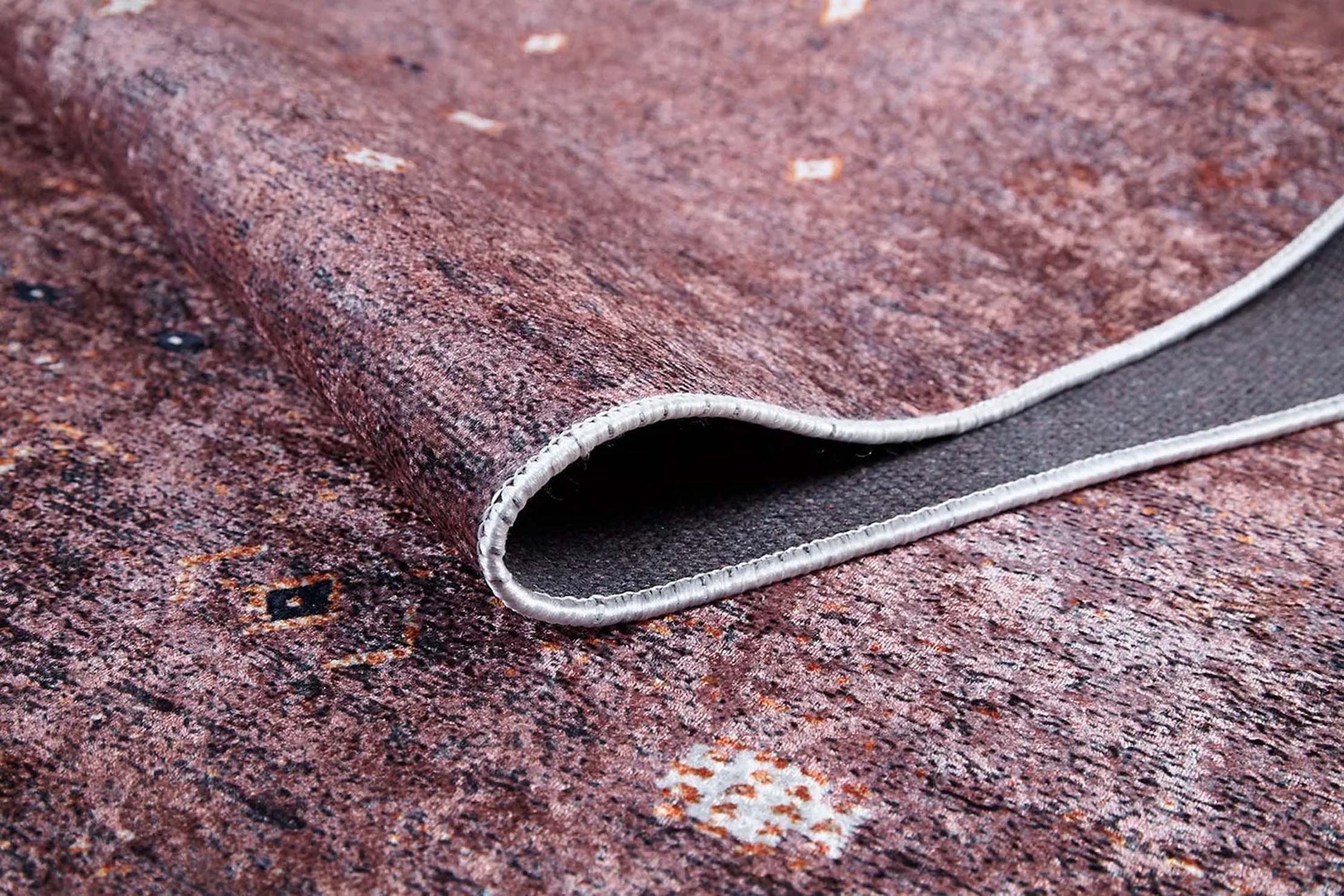 Kırmızı Kahverengi Uşak Desenli Kilim Halı - Pera Halı
