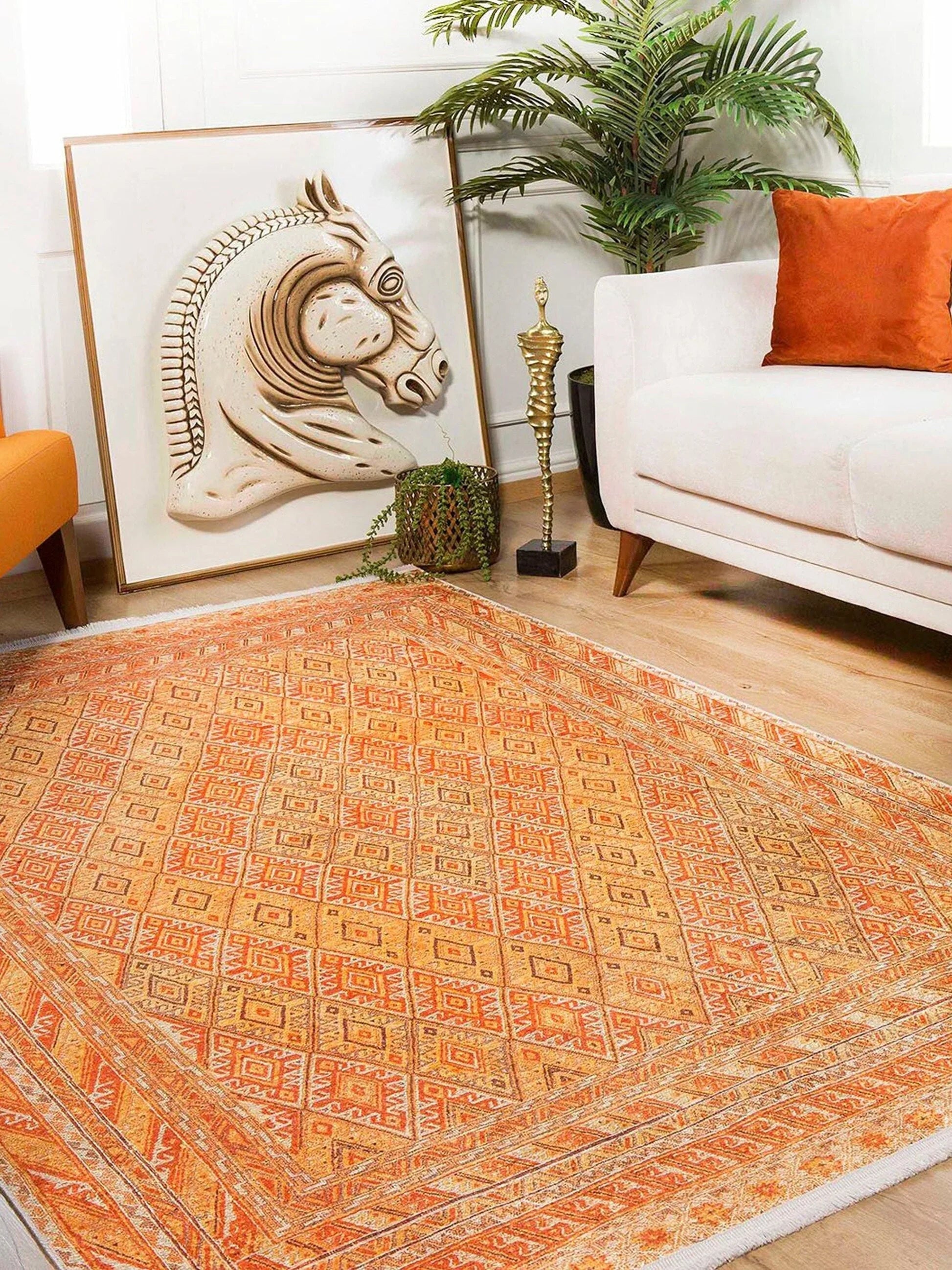 Geometrik Desenli Turuncu Sarı Kilim Halı