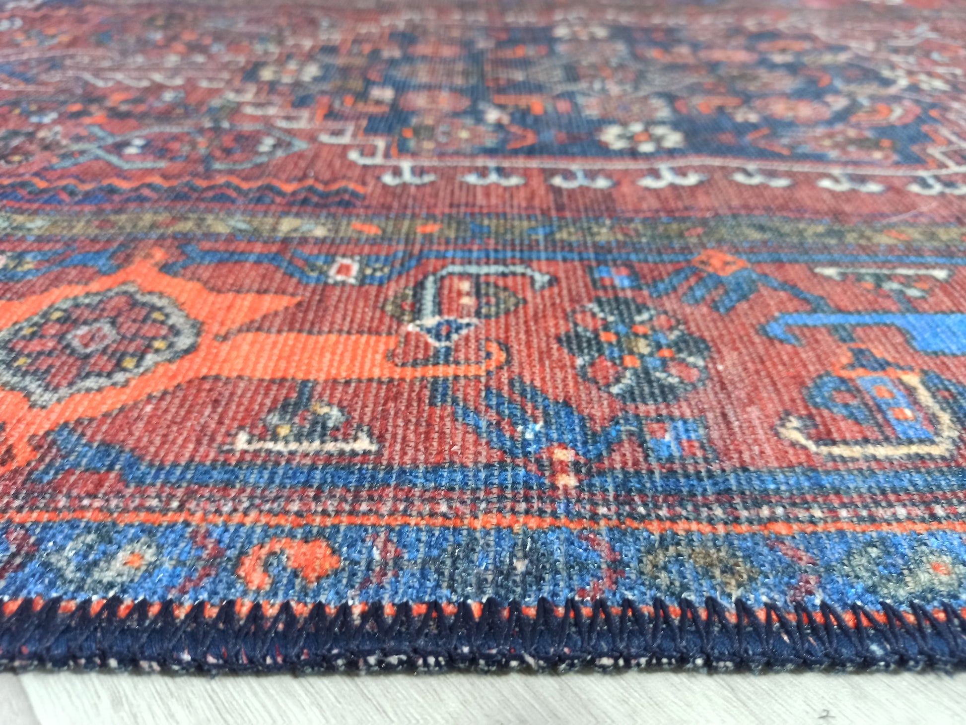 Kahverengi, Turuncu ve Lacivert Motifli Vintage Halı - Pera Halı