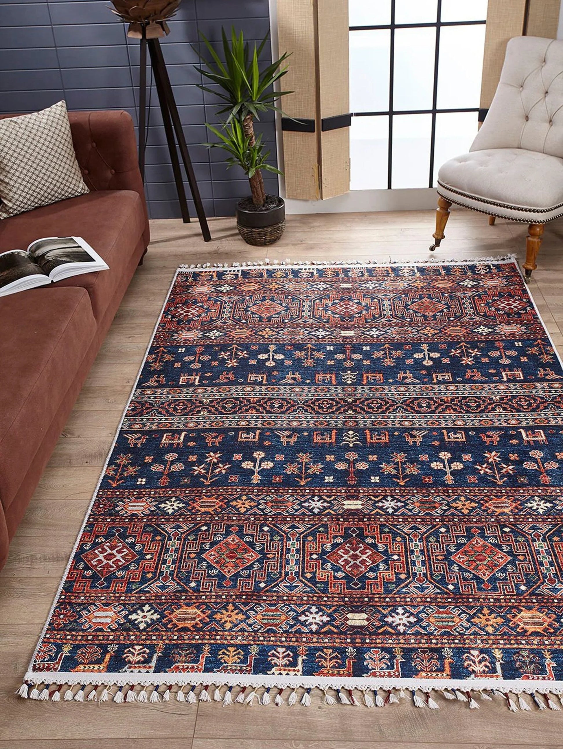 Etnik Lacivert Kırmızı Kilim Halı