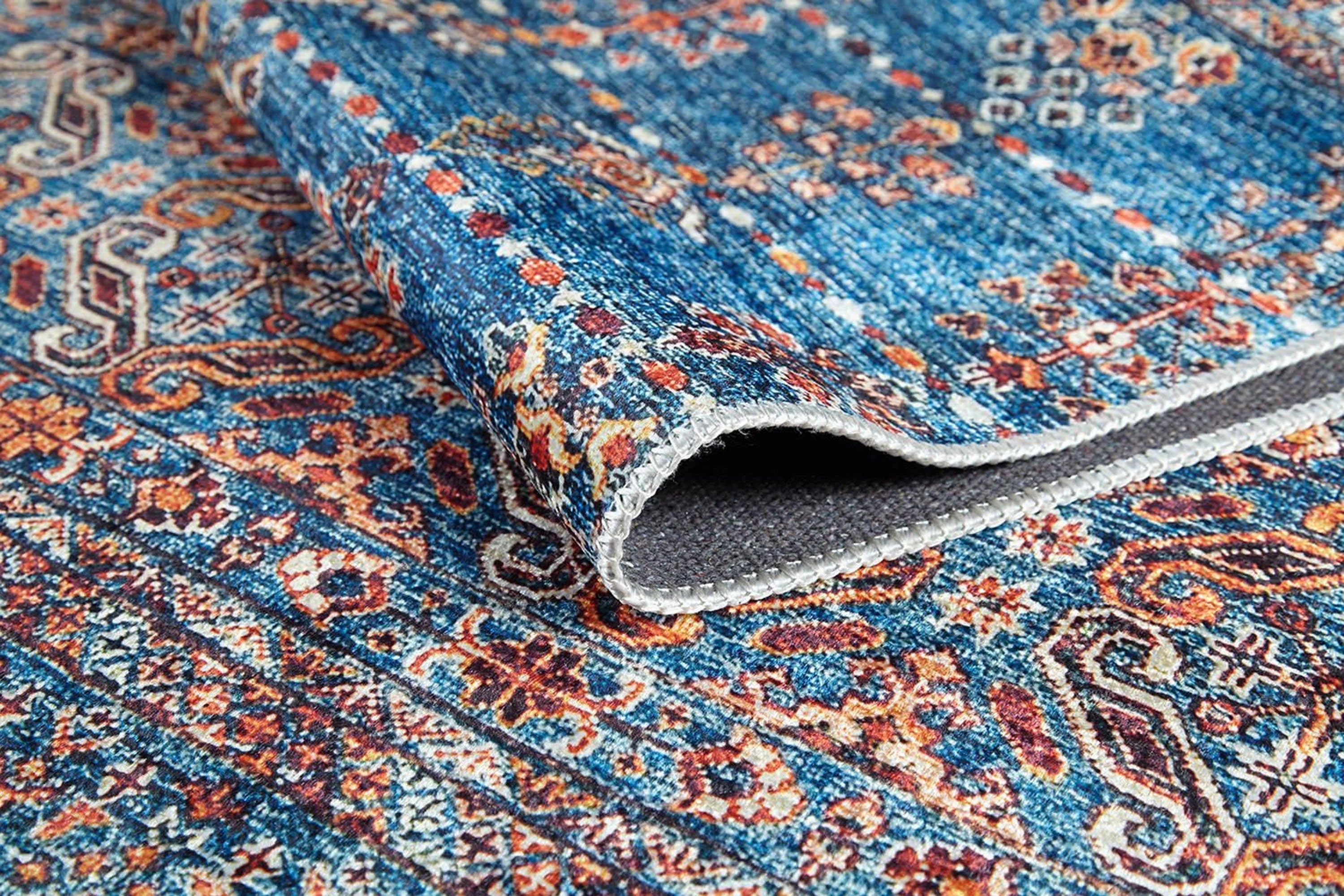 Eşsiz Antik Desenli Kırmızı Mavi Kilim Halı