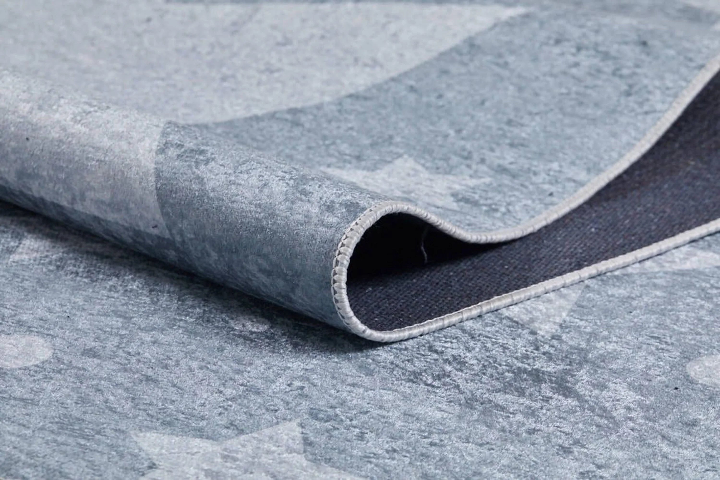 Yıldız Desenli Gri Çocuk Halısı