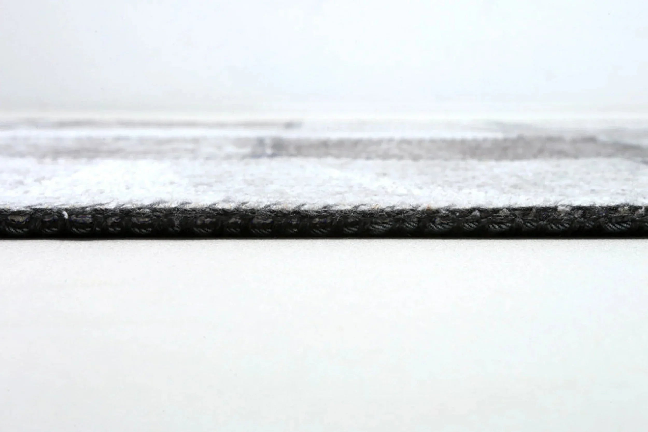 Eskitme Patchwork Açık Gri Halı