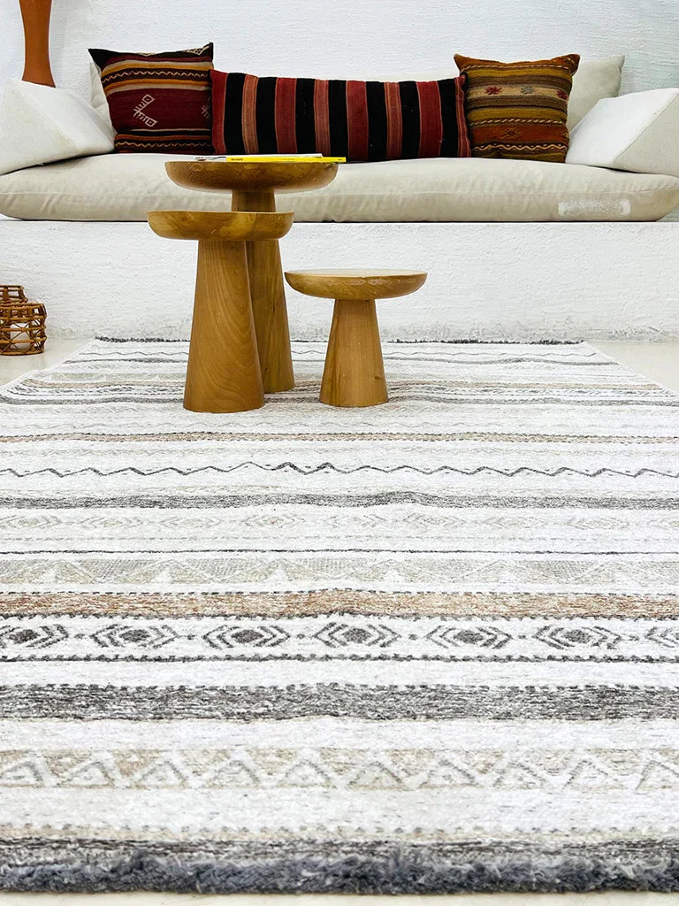 Gri Siyah ve Beyaz Bej Modern İskandinav Yıkanabilir Halı