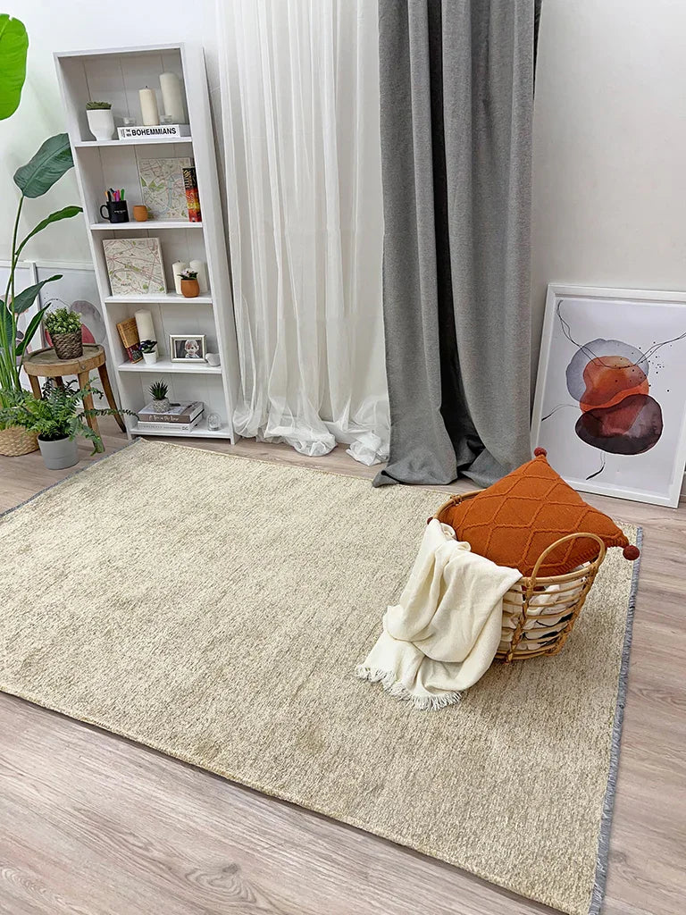 Bej Modern Düz Yıkanabilir Antibakteriyel Halı