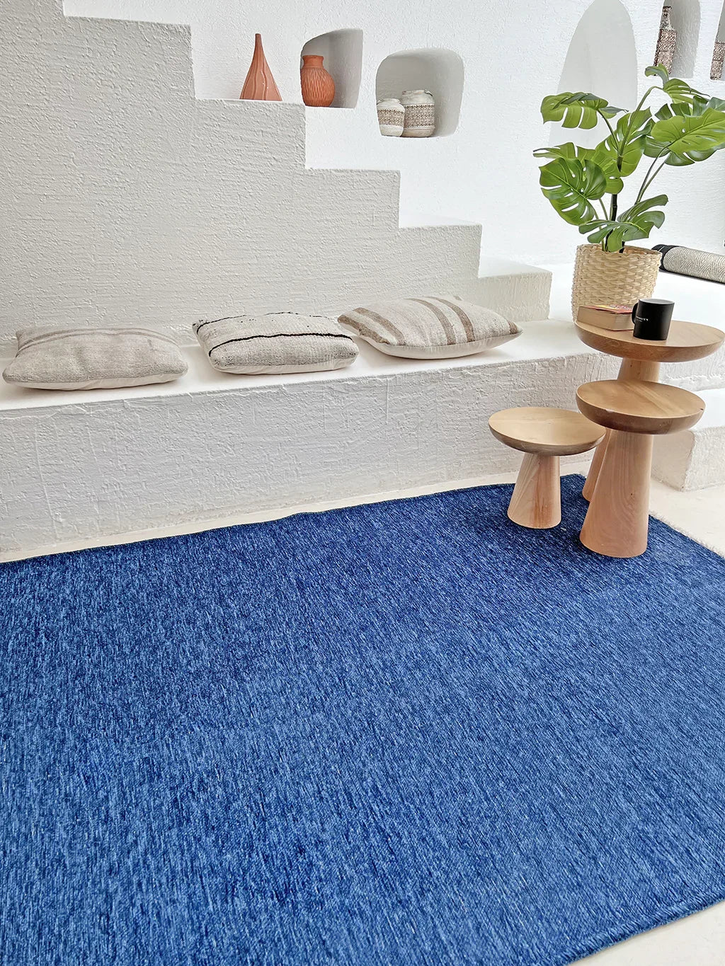Mavi Modern Düz Yıkanabilir Antibakteriyel Halı