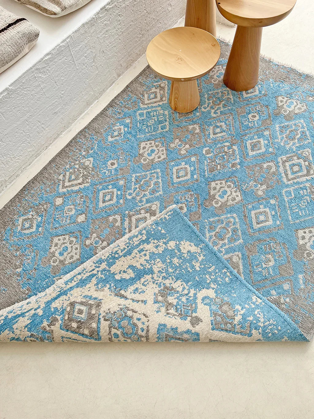 Mavi Gri Çift Taraflı Modern Vintage Yıkanabilir Antibakteriyel Halı