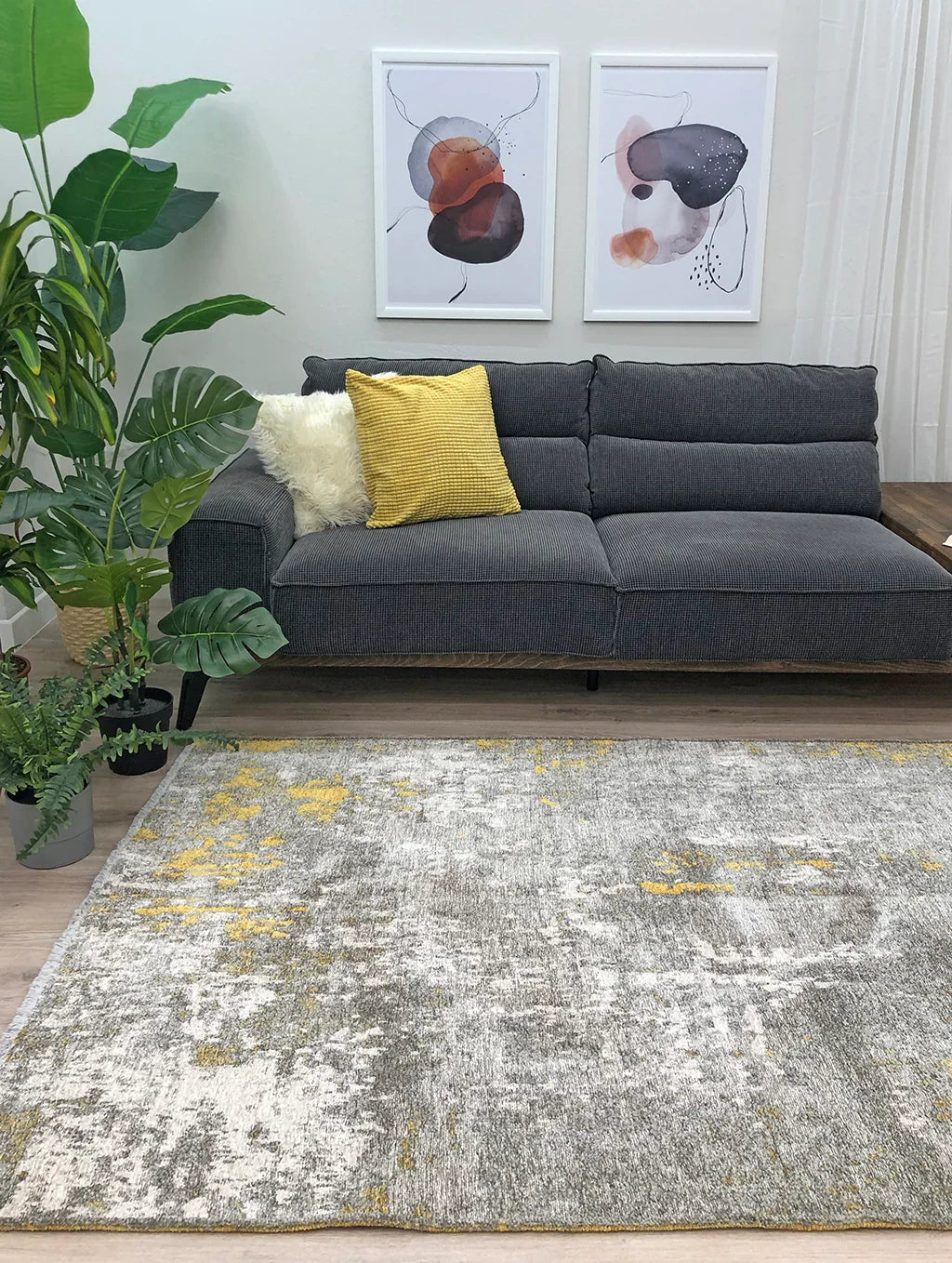 Gri Siyah ve Sarı Altın Çift Taraflı Modern Yıkanabilir Antibakteriyel Halı