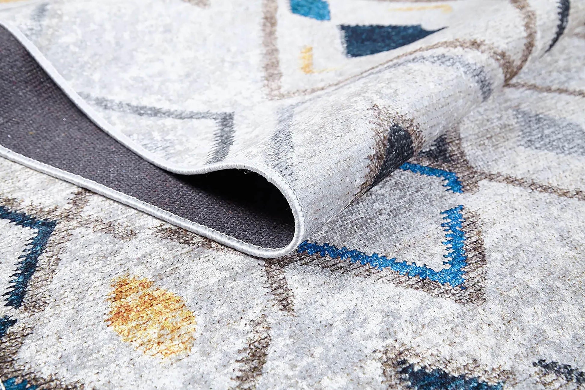 Fas Tarzı Geometrik Desenli Bohem Anadolu Halı