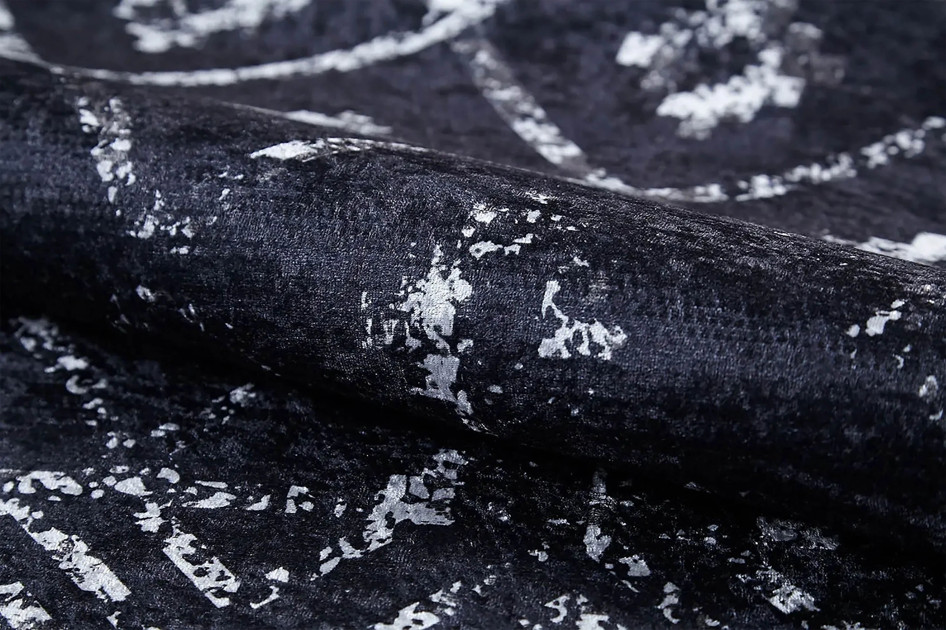 Siyah Gri Geometrik Antika Benzersiz Vintage Halı