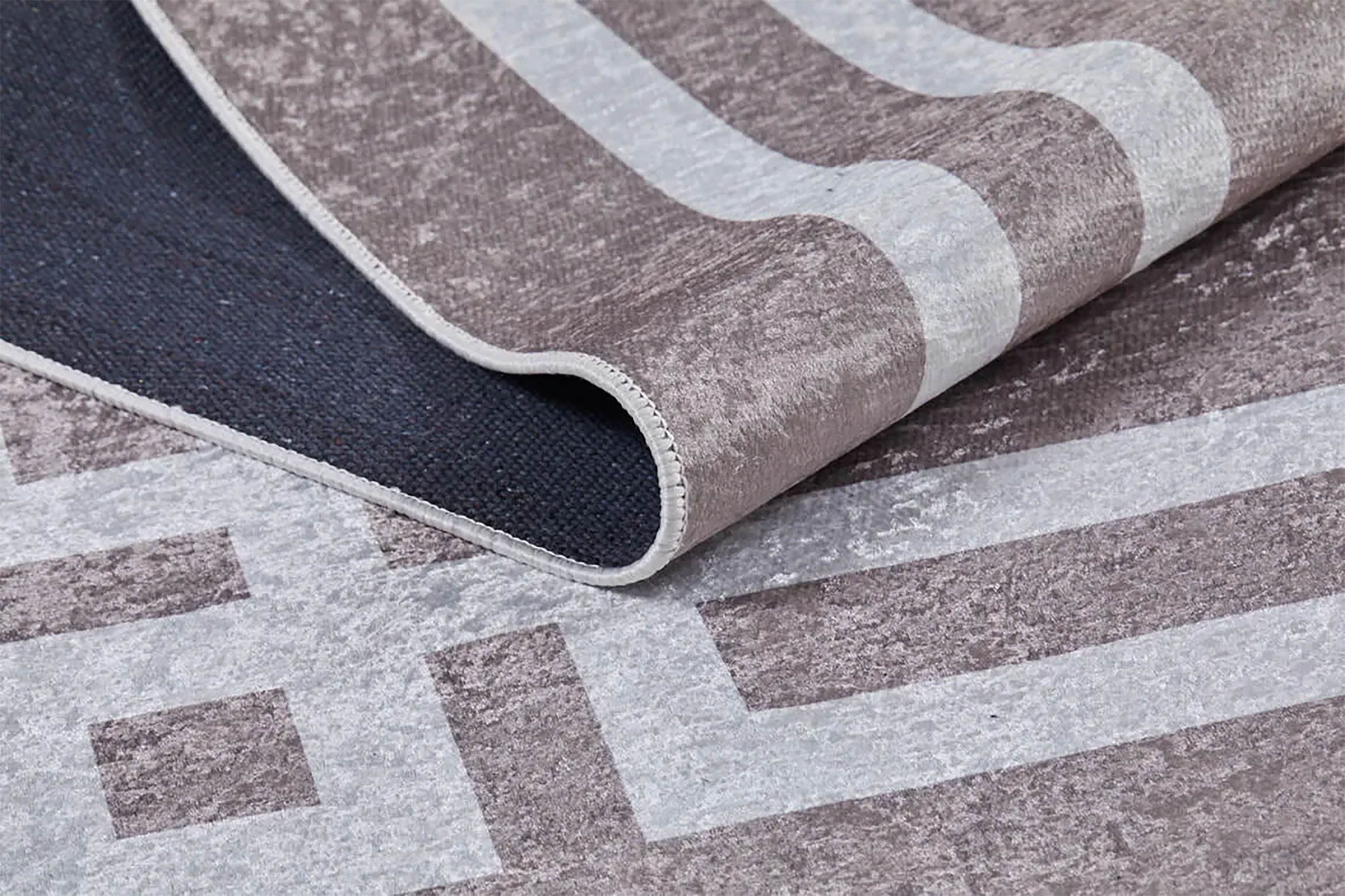 Pale Pink Cream Beige Geometric Patterned Kilim Rug