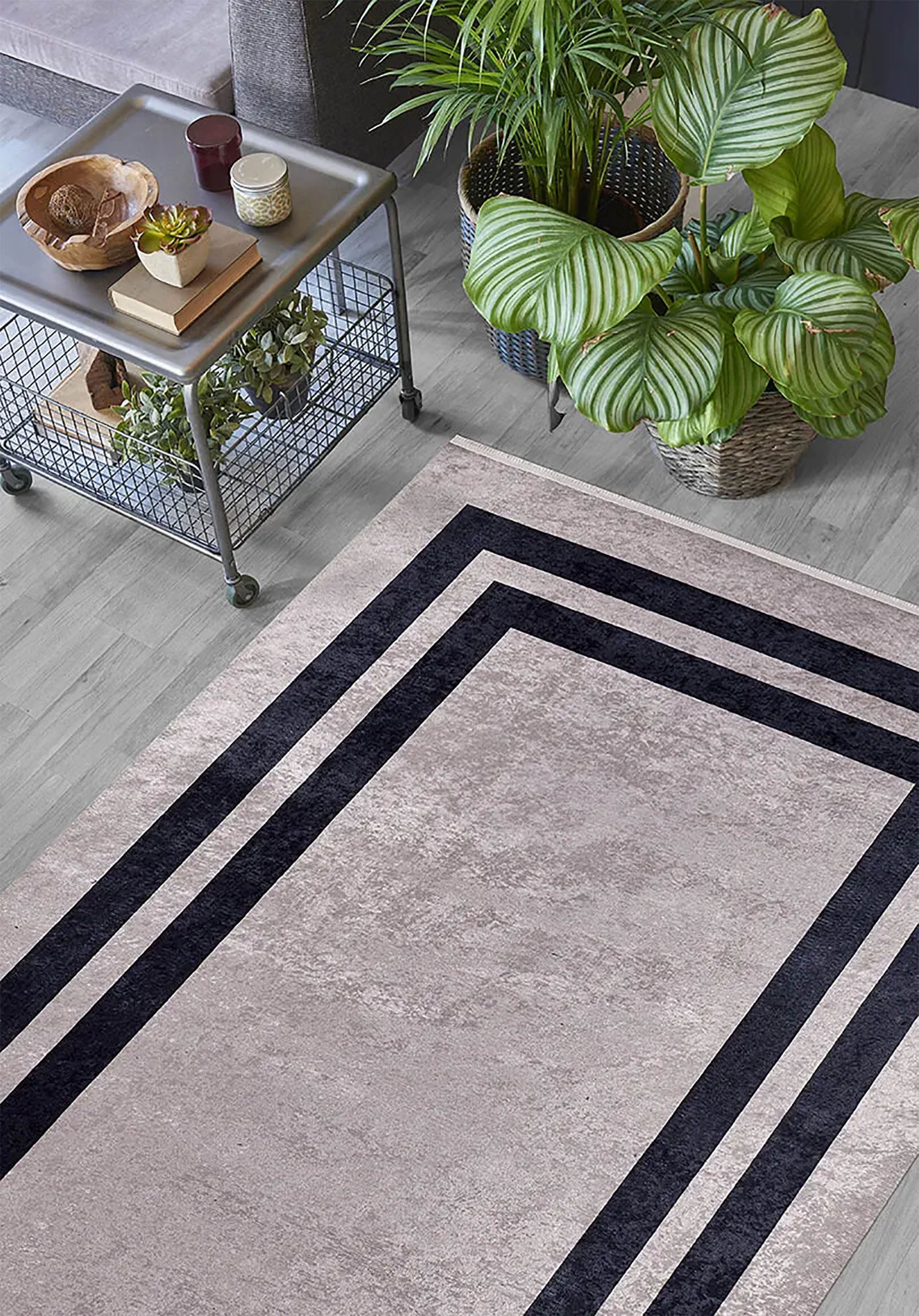 Pale Pink Cream Beige Geometric Patterned Kilim Rug