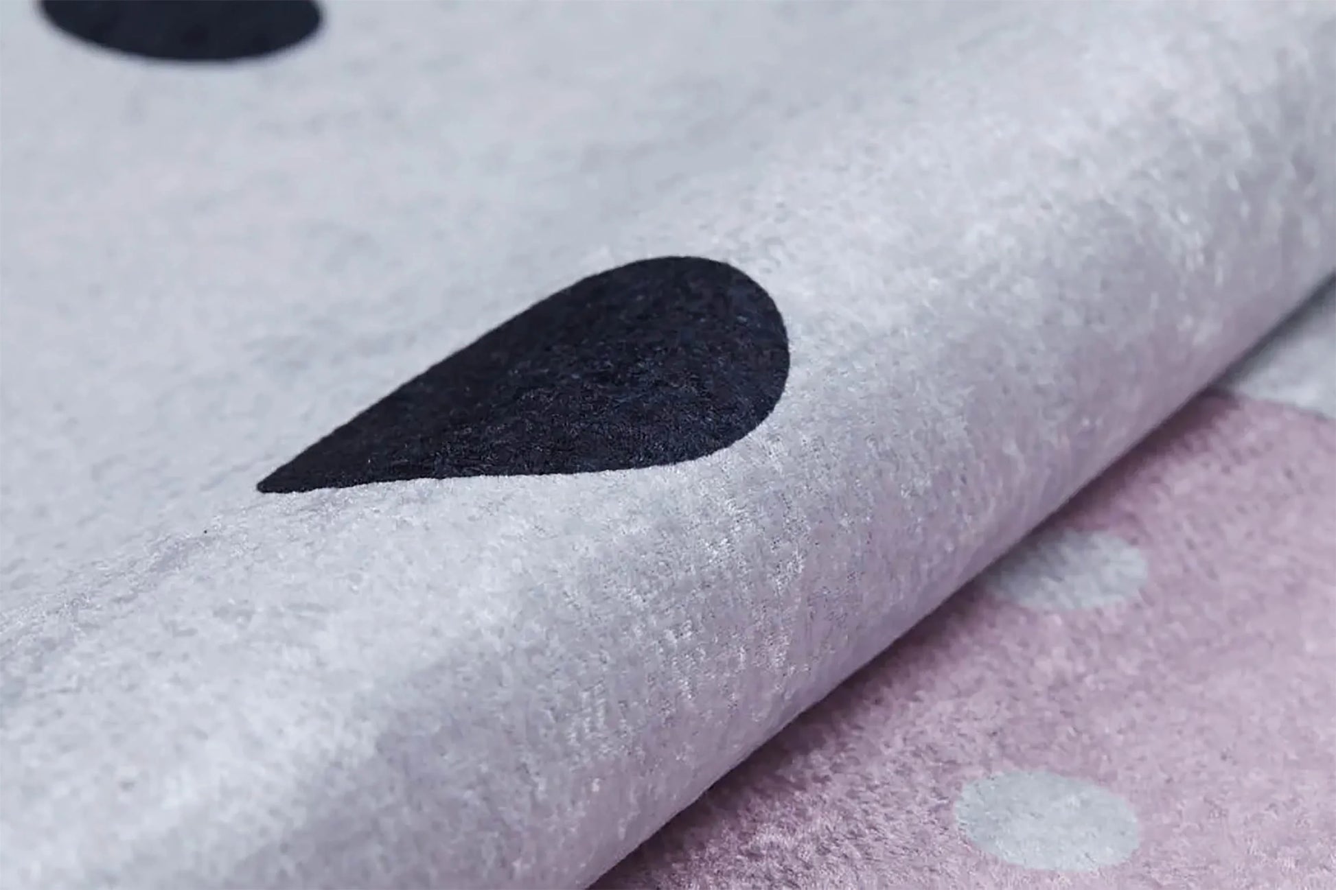 Taçlı Tavşan Desenli Pembe Yıkanabilir Çocuk Halısı