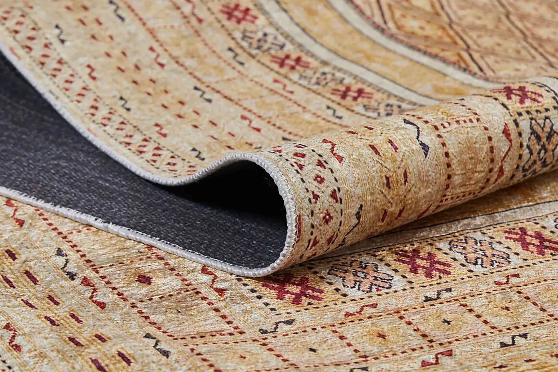 Geometrik Desenli Turuncu Sarı Kilim Halı