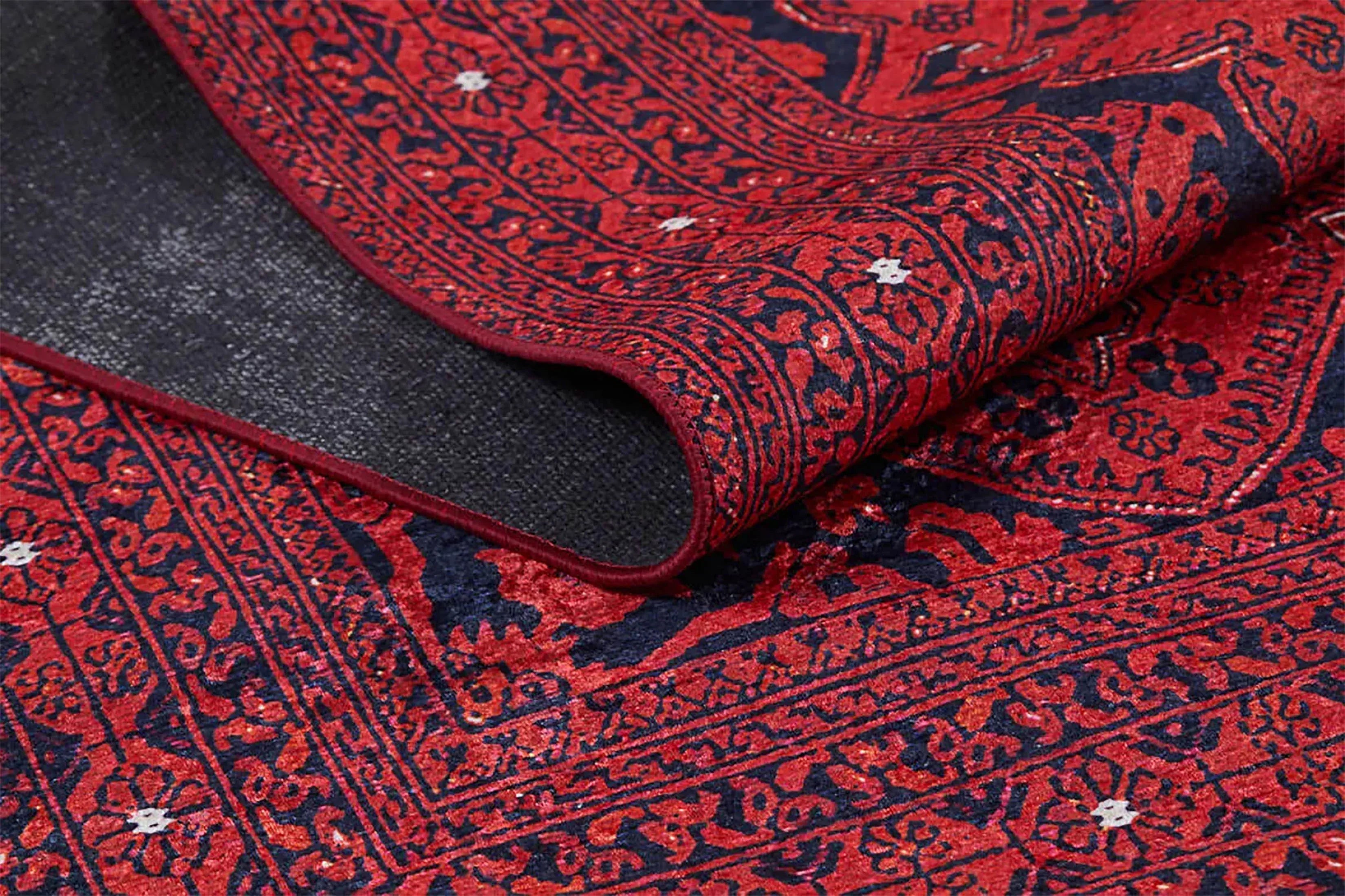 Koyu Kırmızı Lacivert Desenli Geleneksel Etnik Halı