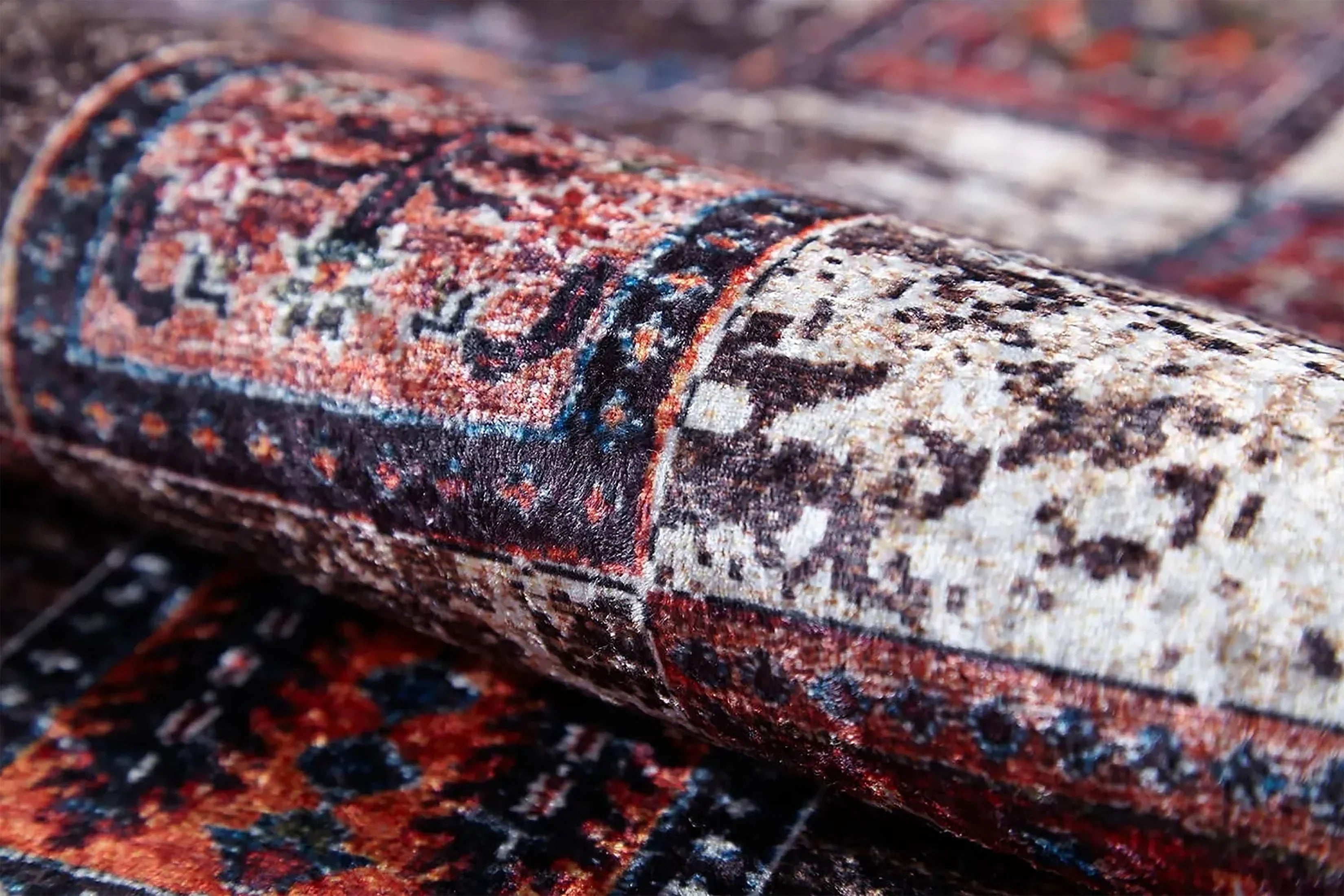 Eskitme Antik Tarz Geometrik Halı