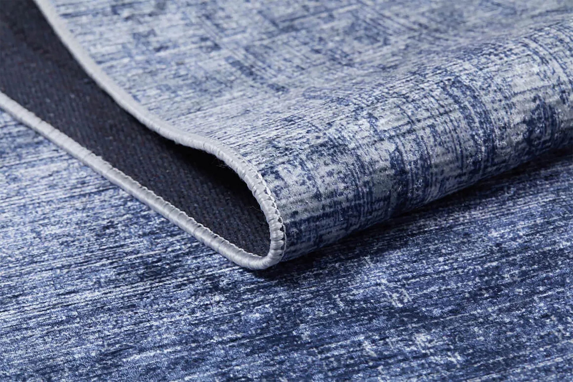 Mavi Baklava Desen Halı