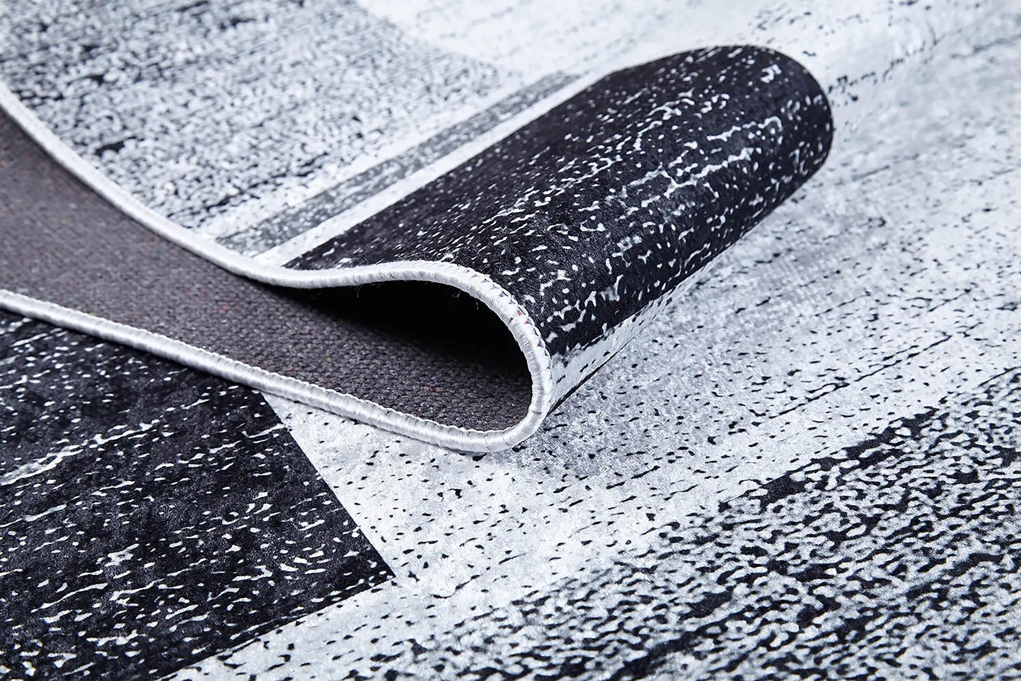 Geometrik Siyah Gri Halı