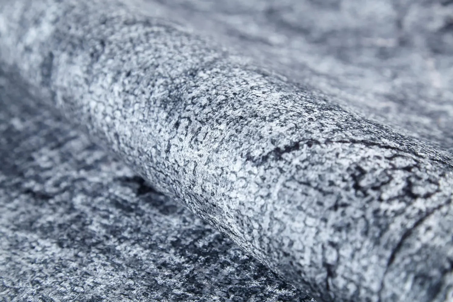 Gri Eskitme Otantik Halı