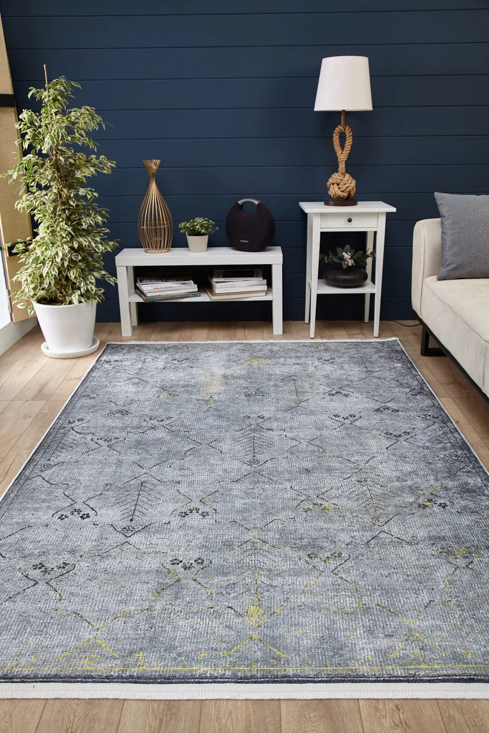 Pale Pink Cream Beige Geometric Patterned Kilim Rug