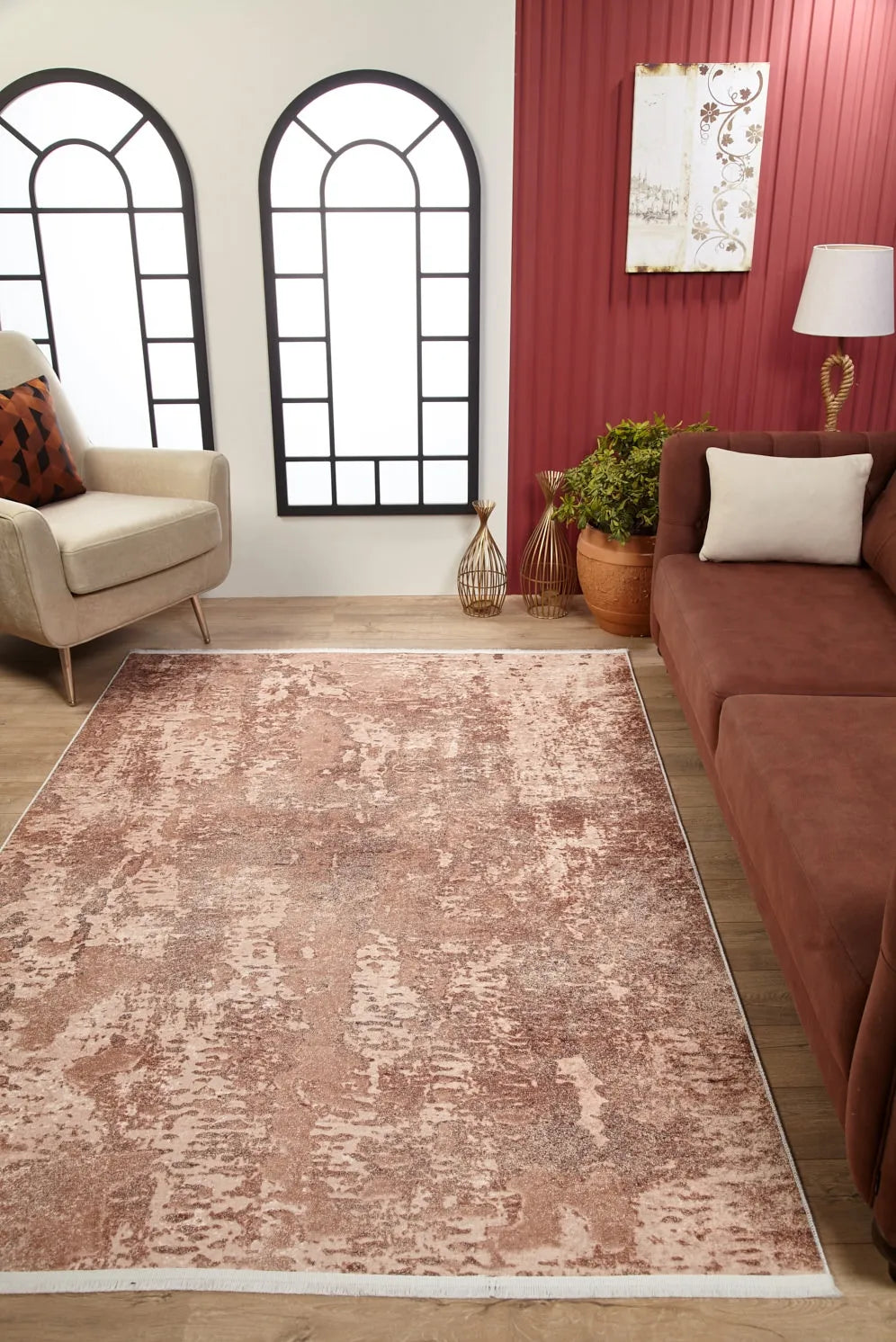 Blassrosa, cremebeige, geometrisch gemusterter Kelim-Teppich