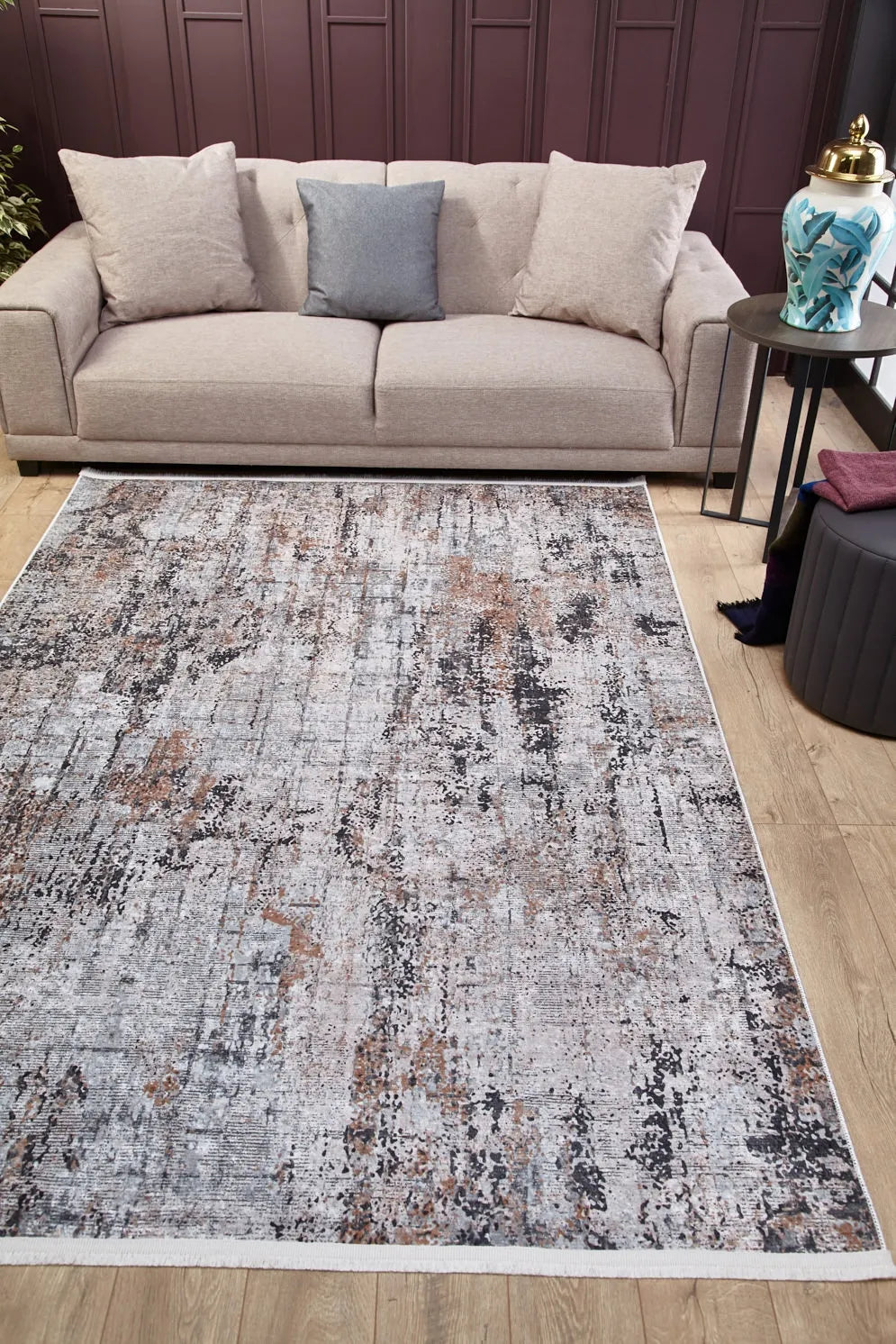 Pale Pink Cream Beige Geometric Patterned Kilim Rug