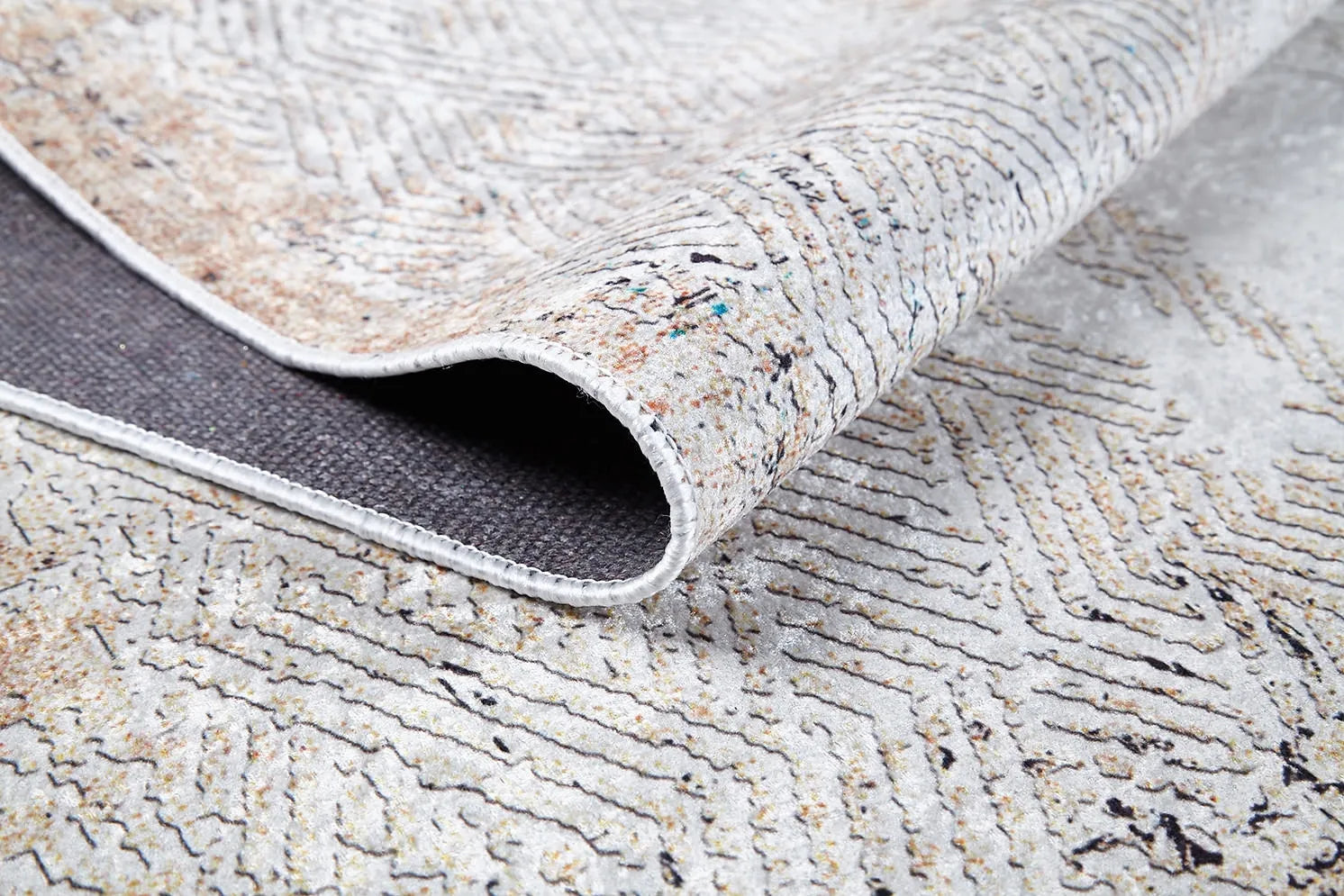 Pale Pink Cream Beige Geometric Patterned Kilim Rug