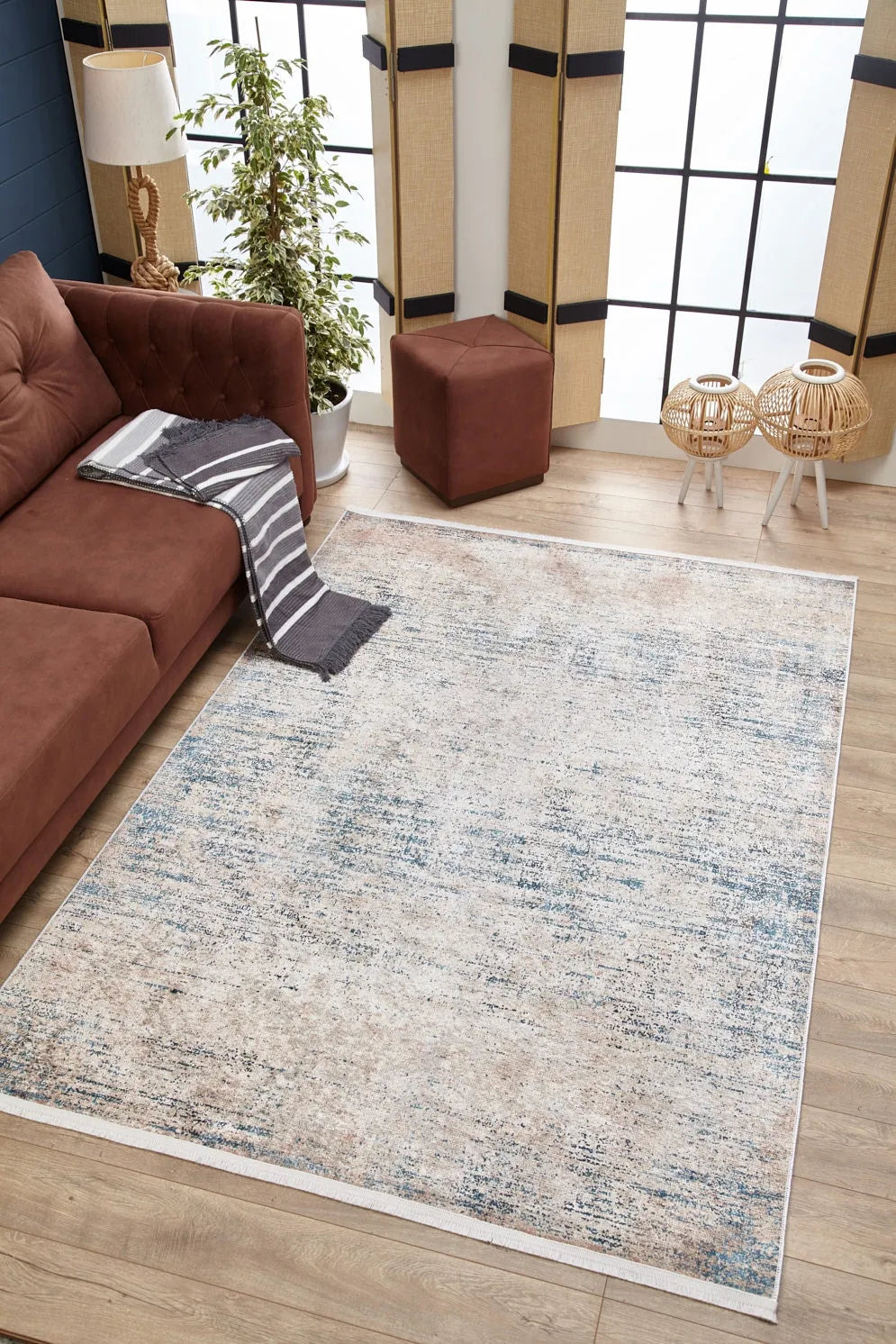 Pale Pink Cream Beige Geometric Patterned Kilim Rug
