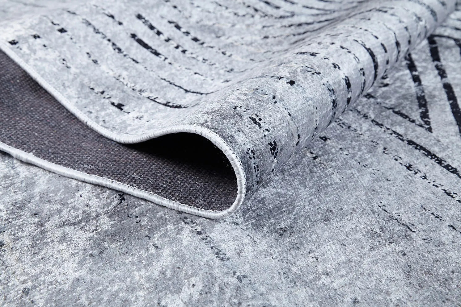 Pale Pink Cream Beige Geometric Patterned Kilim Rug