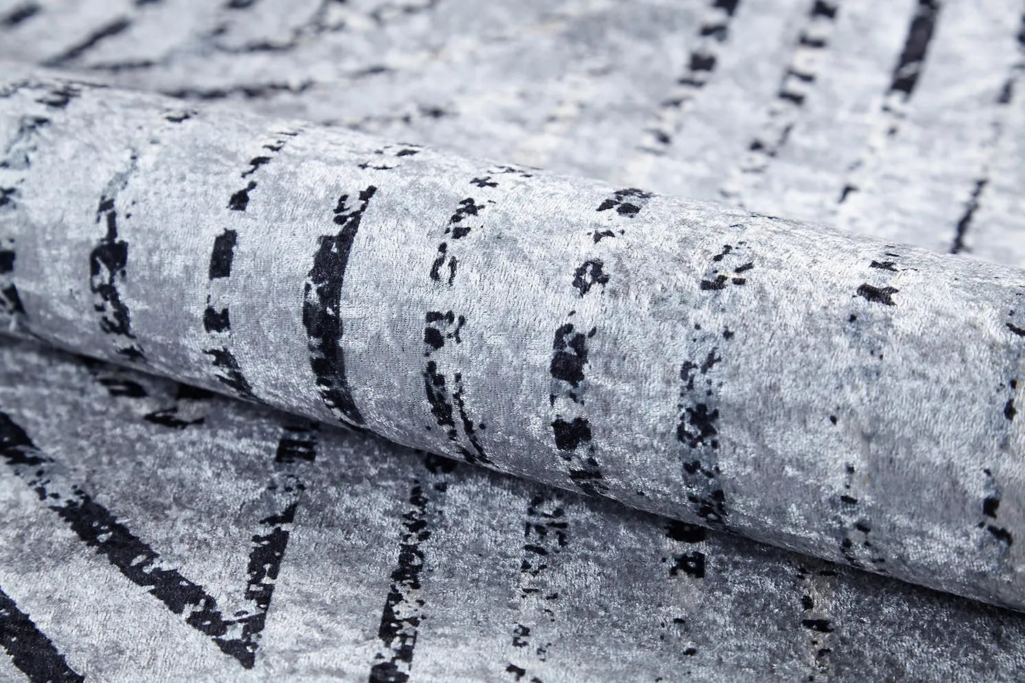 Pale Pink Cream Beige Geometric Patterned Kilim Rug