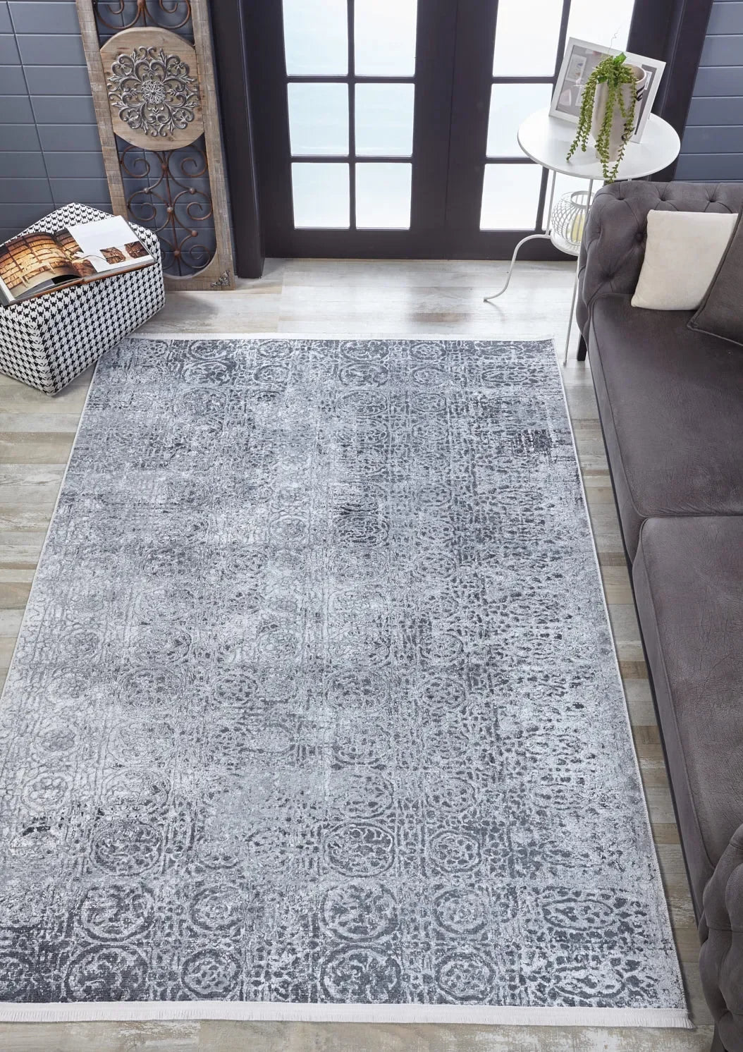 Yuvarlak Motifli Ton Sür Ton Gri Halı