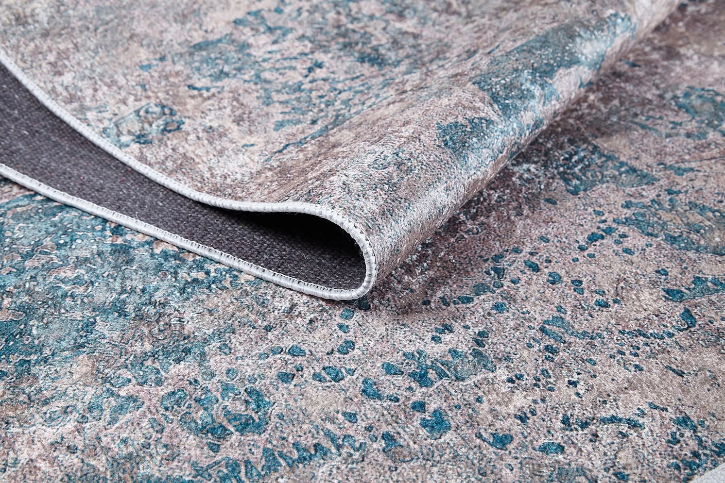 Bej Turkuaz Eskitme Desenli Halı