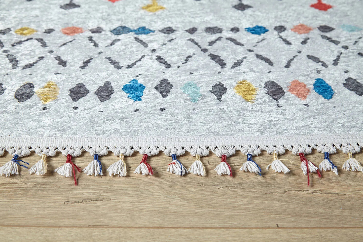 Pale Pink Cream Beige Geometric Patterned Kilim Rug